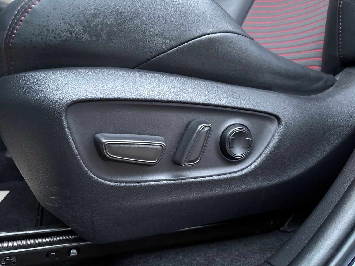 Billede af Toyota RAV4 Plug-in 2,5 Plugin-hybrid H3 Comfort AWD 306HK 5d 6g Aut.