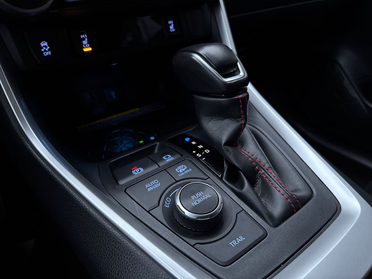 Billede af Toyota RAV4 Plug-in 2,5 Plugin-hybrid H3 Comfort AWD 306HK 5d 6g Aut.