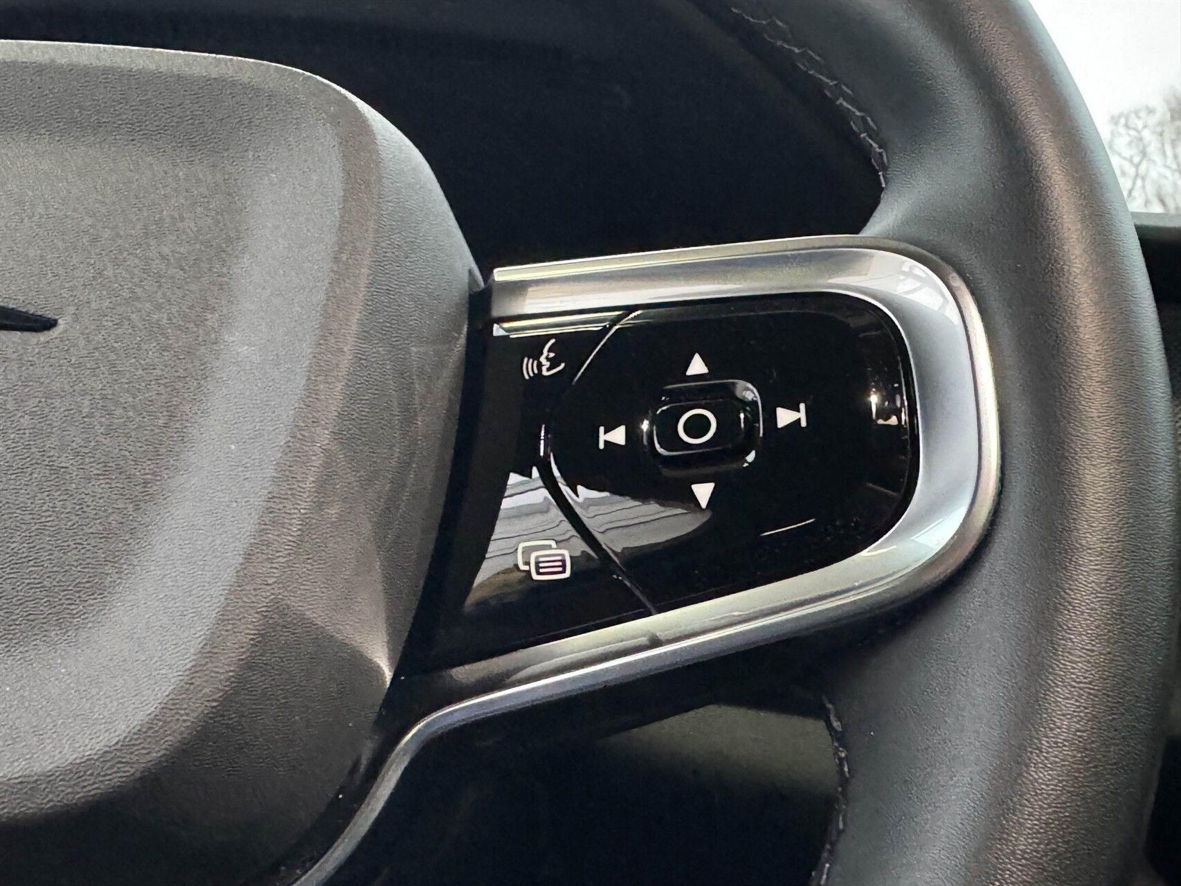 Billede af Polestar 2 EL Long Range Dual motor Plus AWD 421HK 5d Aut.