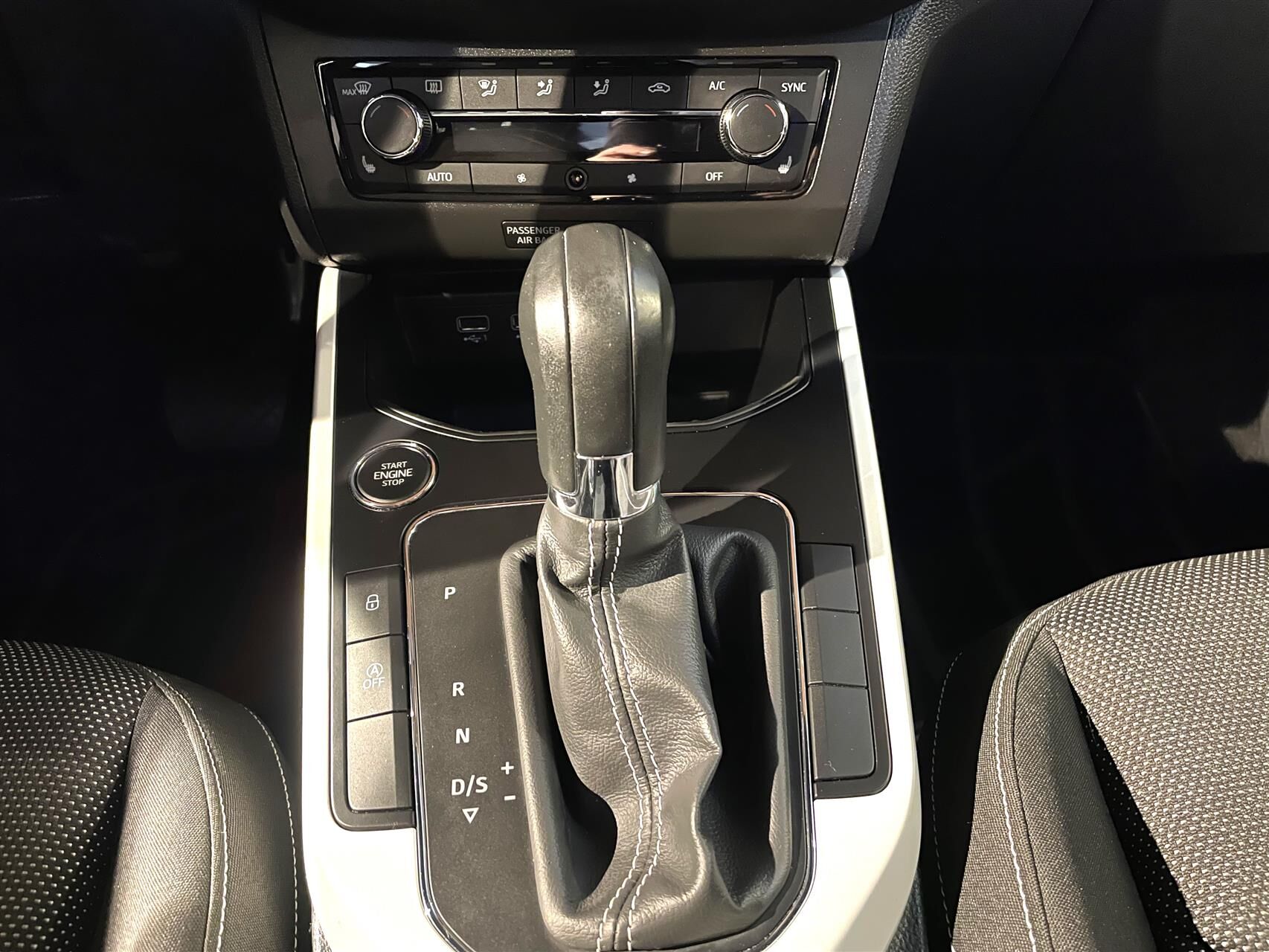 Billede af Seat Arona 1,0 TSI Xcellence Start/Stop DSG 115HK 5d 7g Aut.