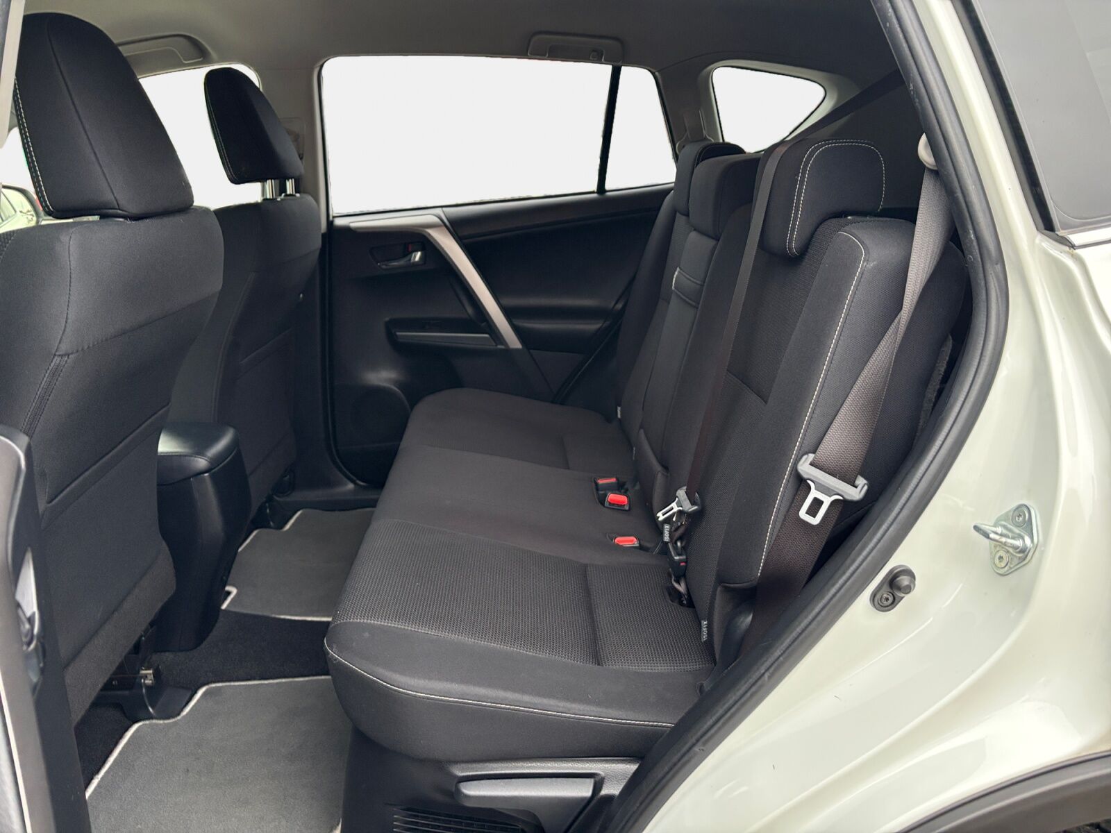 Billede af Toyota RAV4 2,5 Hybrid H3 Safety Sense 4x2 197HK 5d 6g Aut.