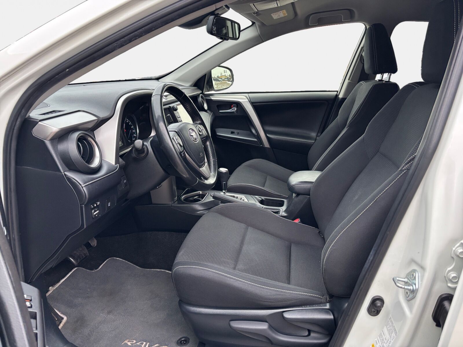 Billede af Toyota RAV4 2,5 Hybrid H3 Safety Sense 4x2 197HK 5d 6g Aut.