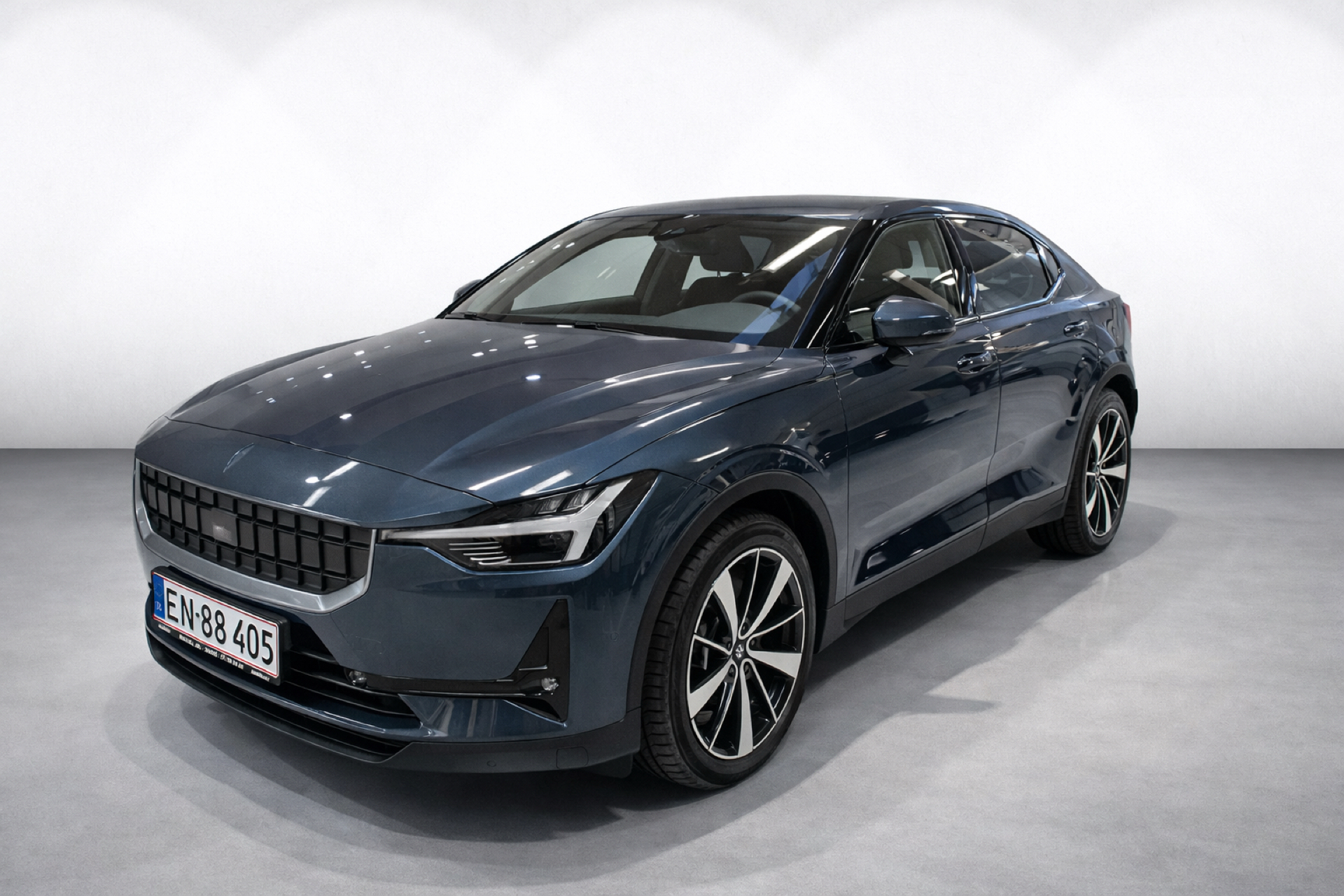 Billede af Polestar 2 EL Long range Single motor 231HK 5d Aut.