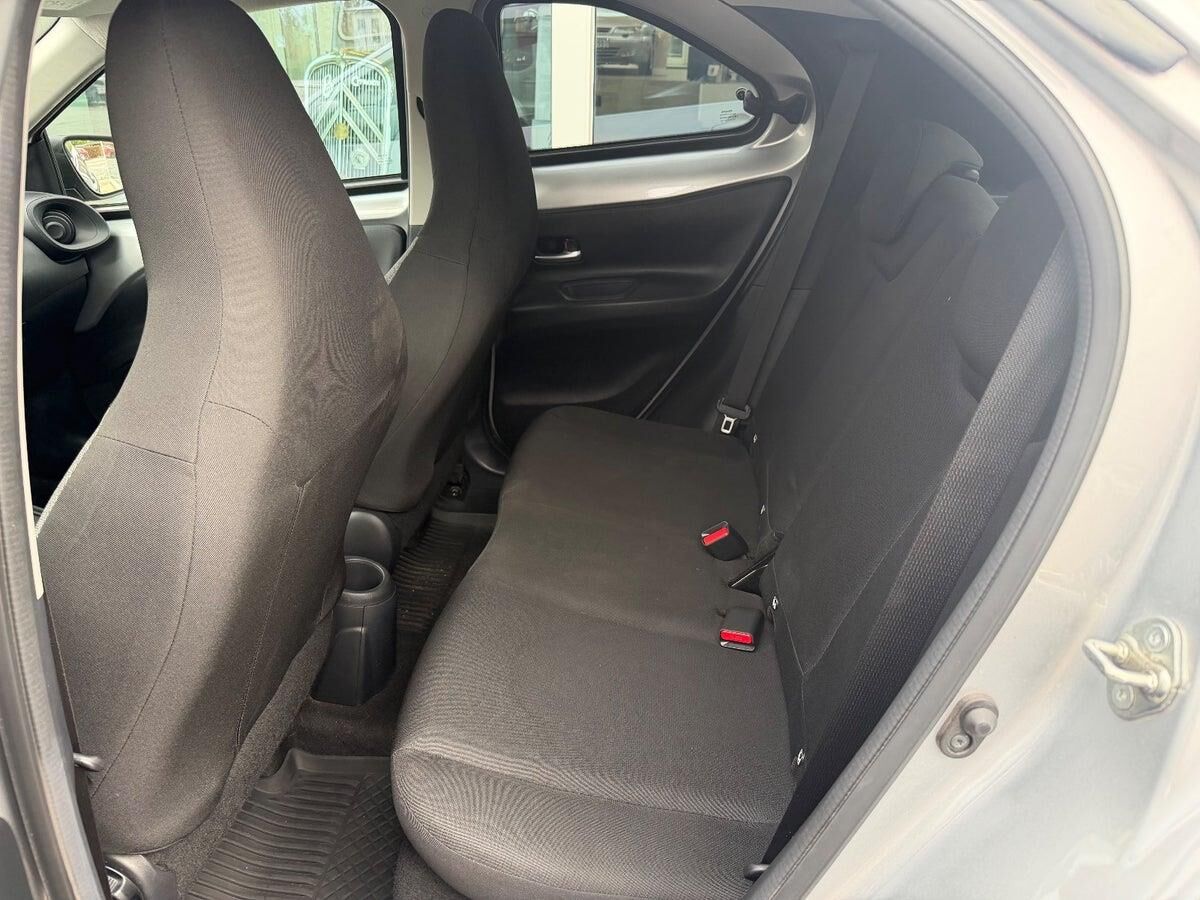 Billede af Toyota Aygo X 1,0 VVT-I Active 72HK 5d Aut.