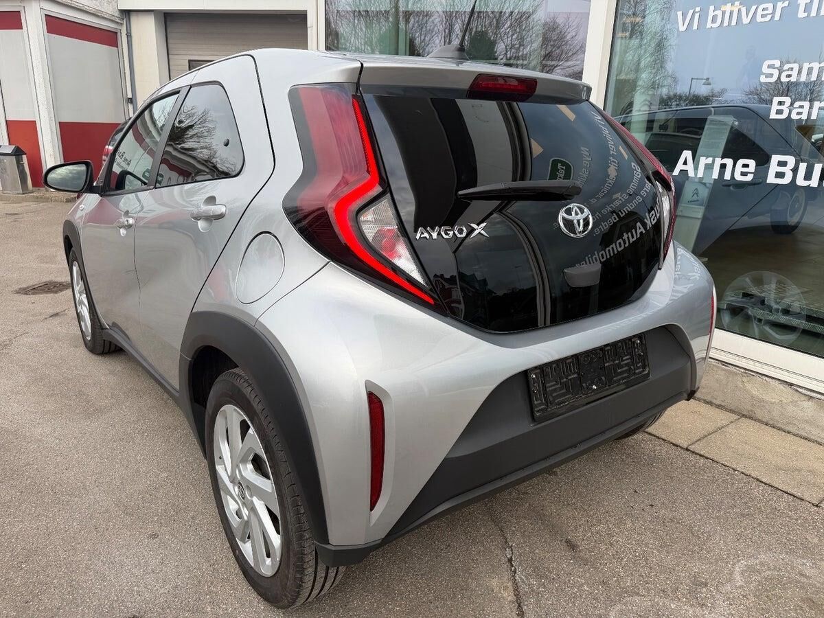 Billede af Toyota Aygo X 1,0 VVT-I Active 72HK 5d Aut.