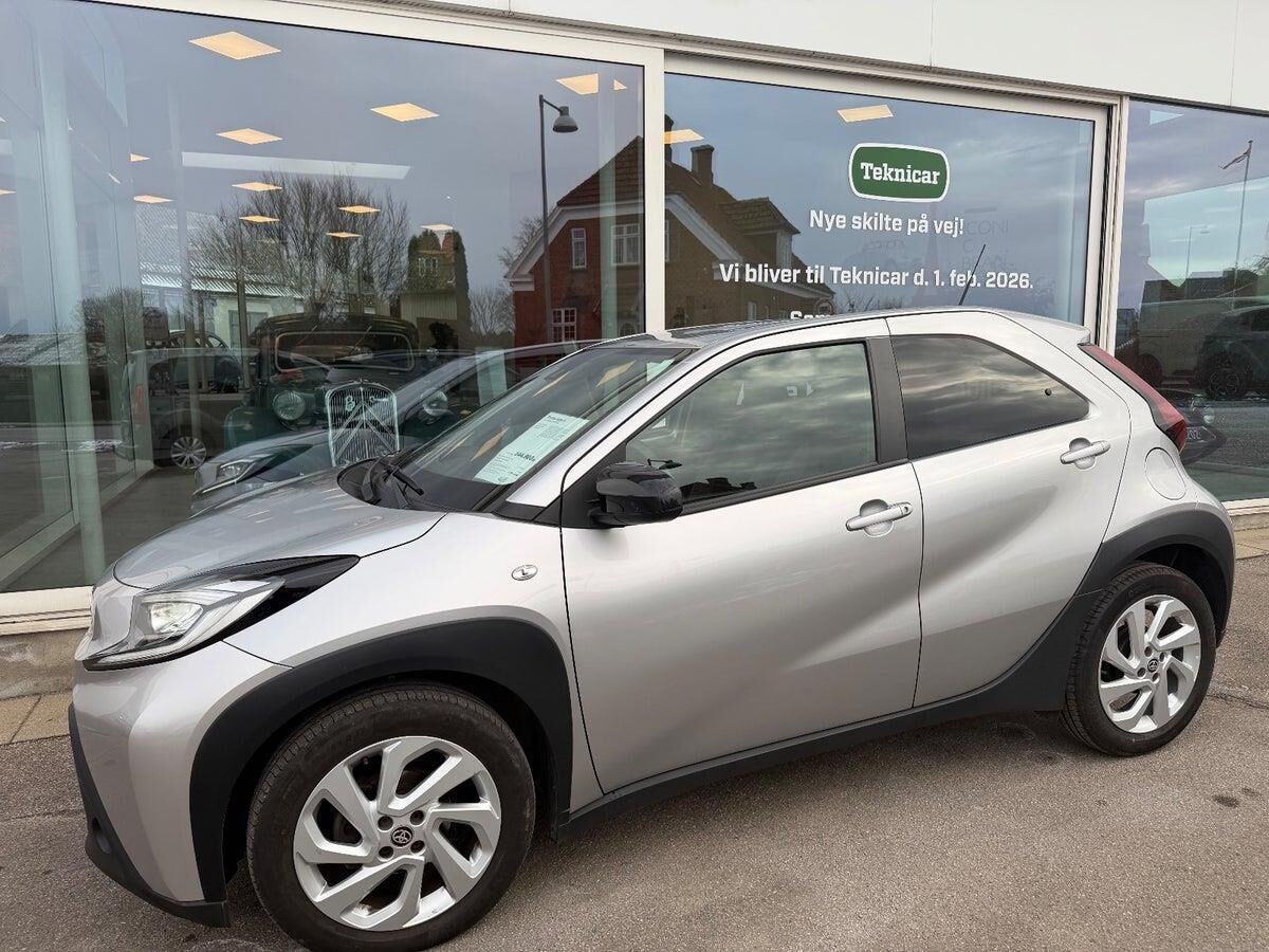Billede af Toyota Aygo X 1,0 VVT-I Active 72HK 5d Aut.