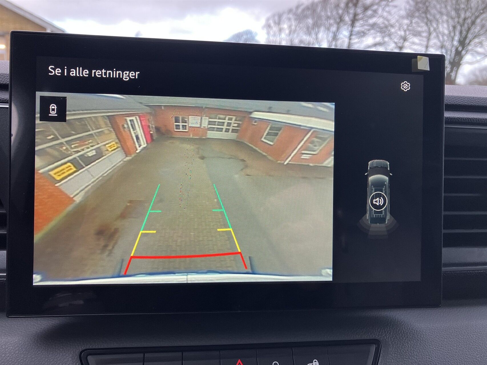 Billede af Nissan Interstar L2H2 2,0 DCi N-Connecta 150HK Van 9g Aut.