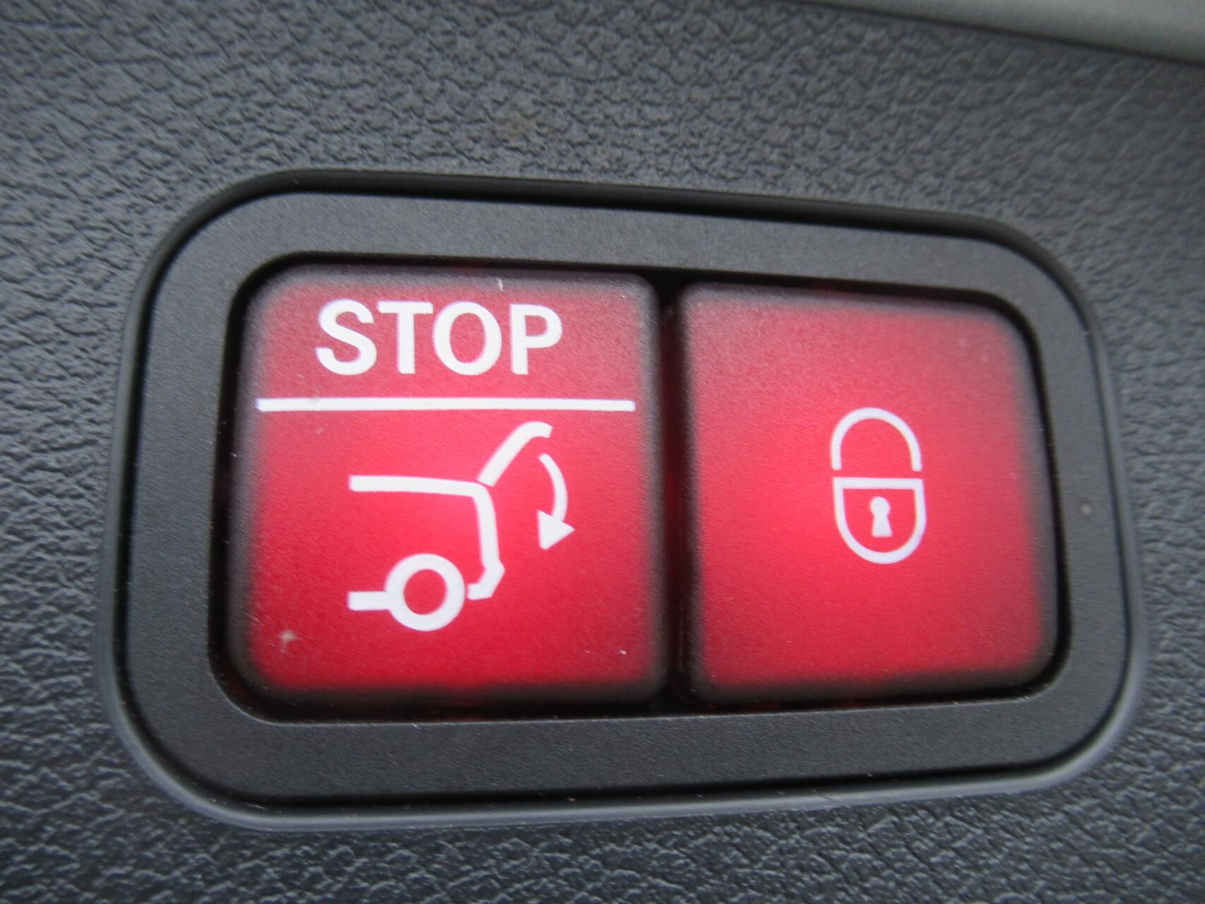 Billede af Mercedes-Benz E300 e T 2,0 Plugin-hybrid Avantgarde Advance Plus 9G-Tronic 313HK Stc 9g Aut.