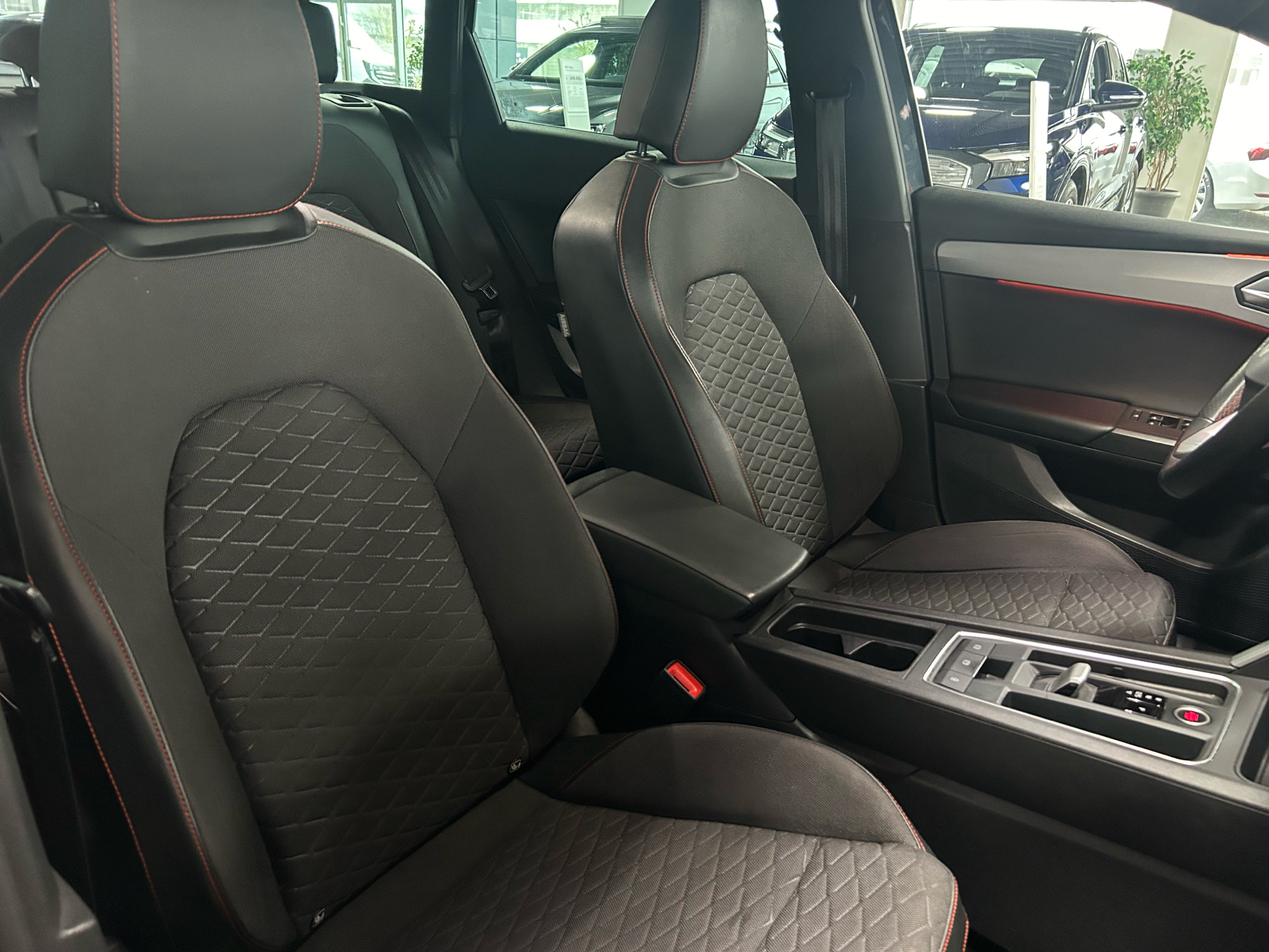 Billede af Seat Leon Sportstourer 1,4 e-Hybrid FR DSG 204HK Stc 6g Aut.