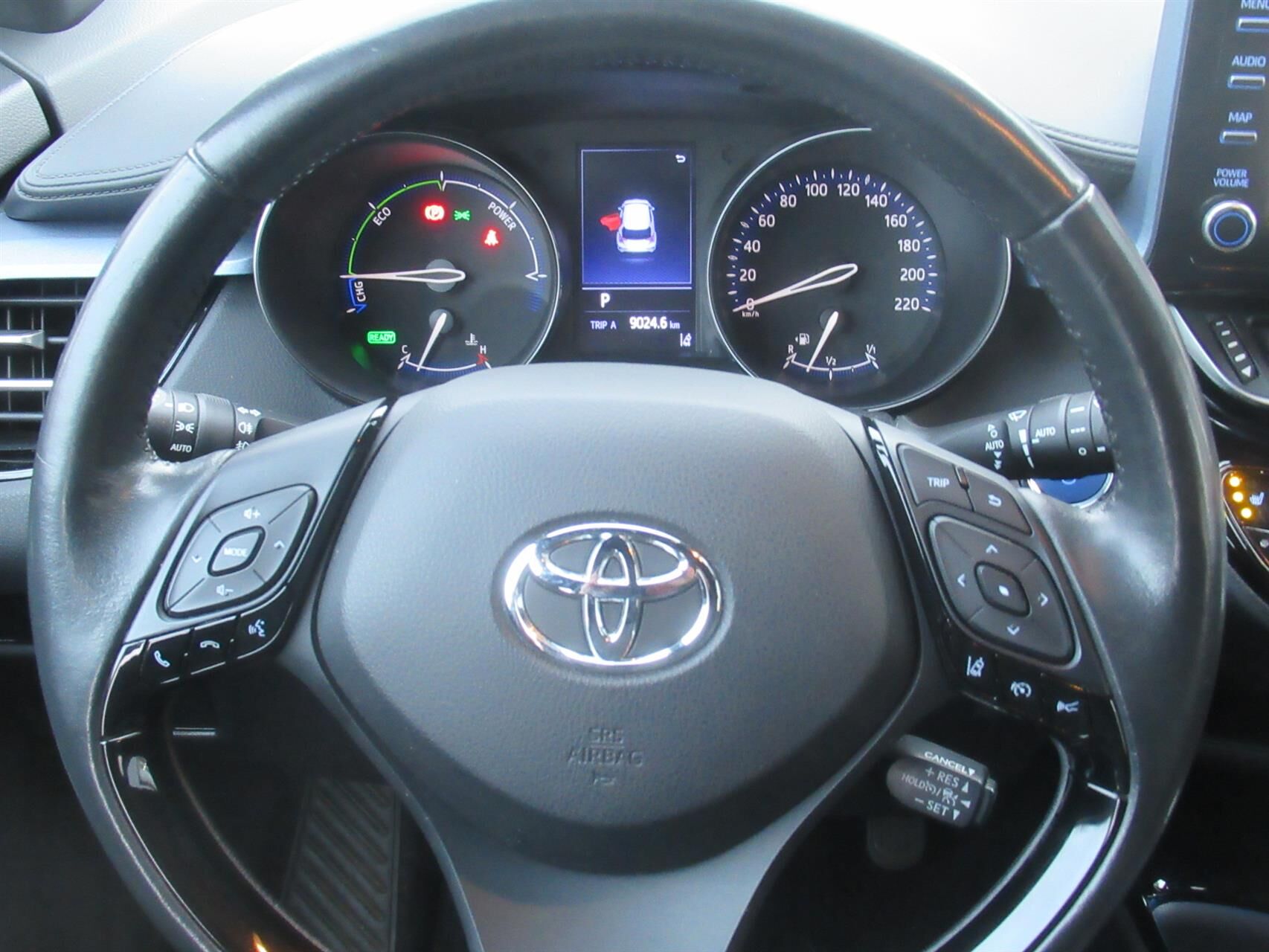 Billede af Toyota C-HR 1,8 Hybrid C-LUB Premium Multidrive S 122HK 5d Aut.