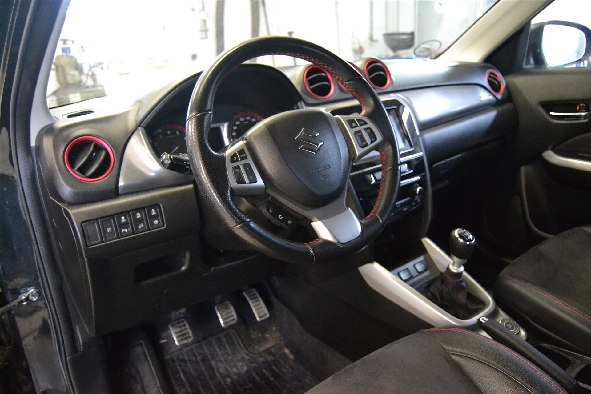 Billede af Suzuki Vitara 1,4 Boosterjet S AllGrip 140HK 5d 6g