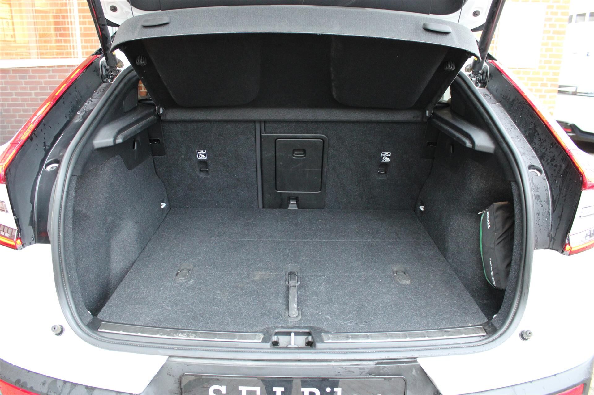 Billede af Volvo C40 P8 Recharge Twin Ultimate AWD 408HK 4d Aut.