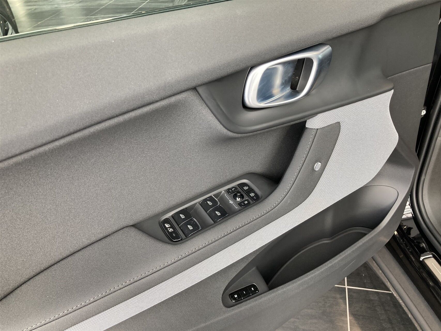 Billede af Polestar 2 EL Long range Single motor 231HK 5d Aut.