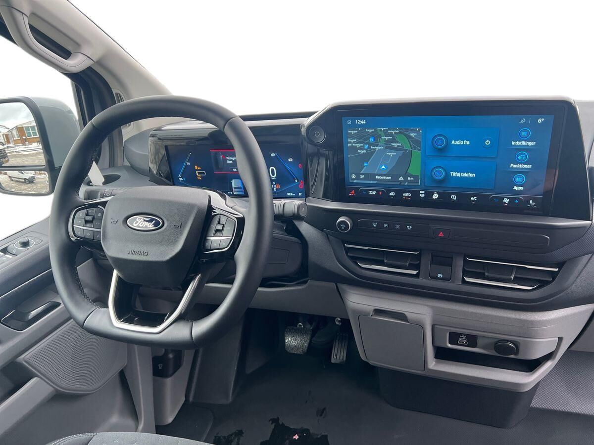 Billede af Ford E-Transit Custom 340 L2H1 EL Limited 218HK Van Aut.