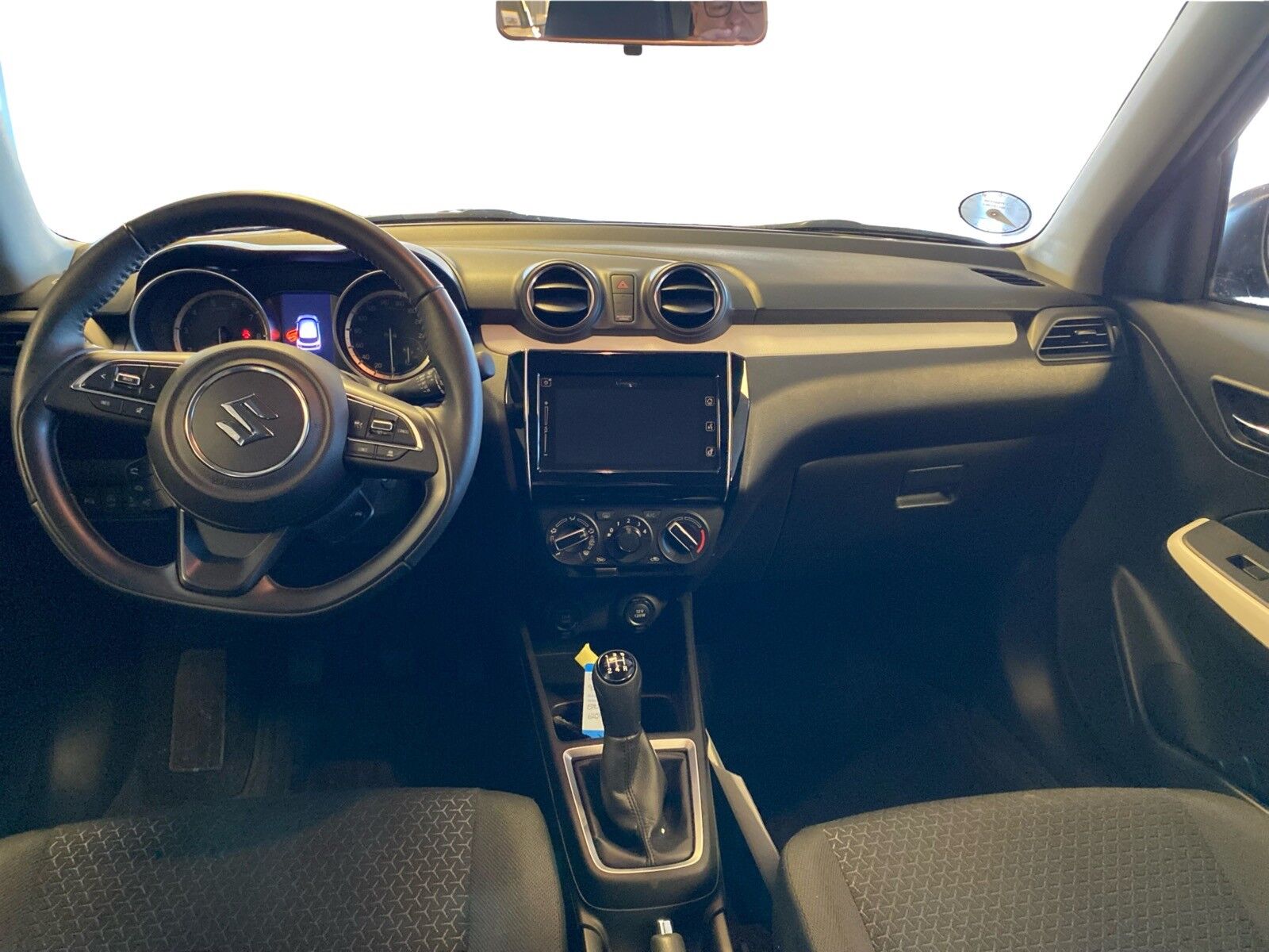 Billede af Suzuki Swift 1,2 Dualjet  Mild hybrid Action AEB 83HK 5d