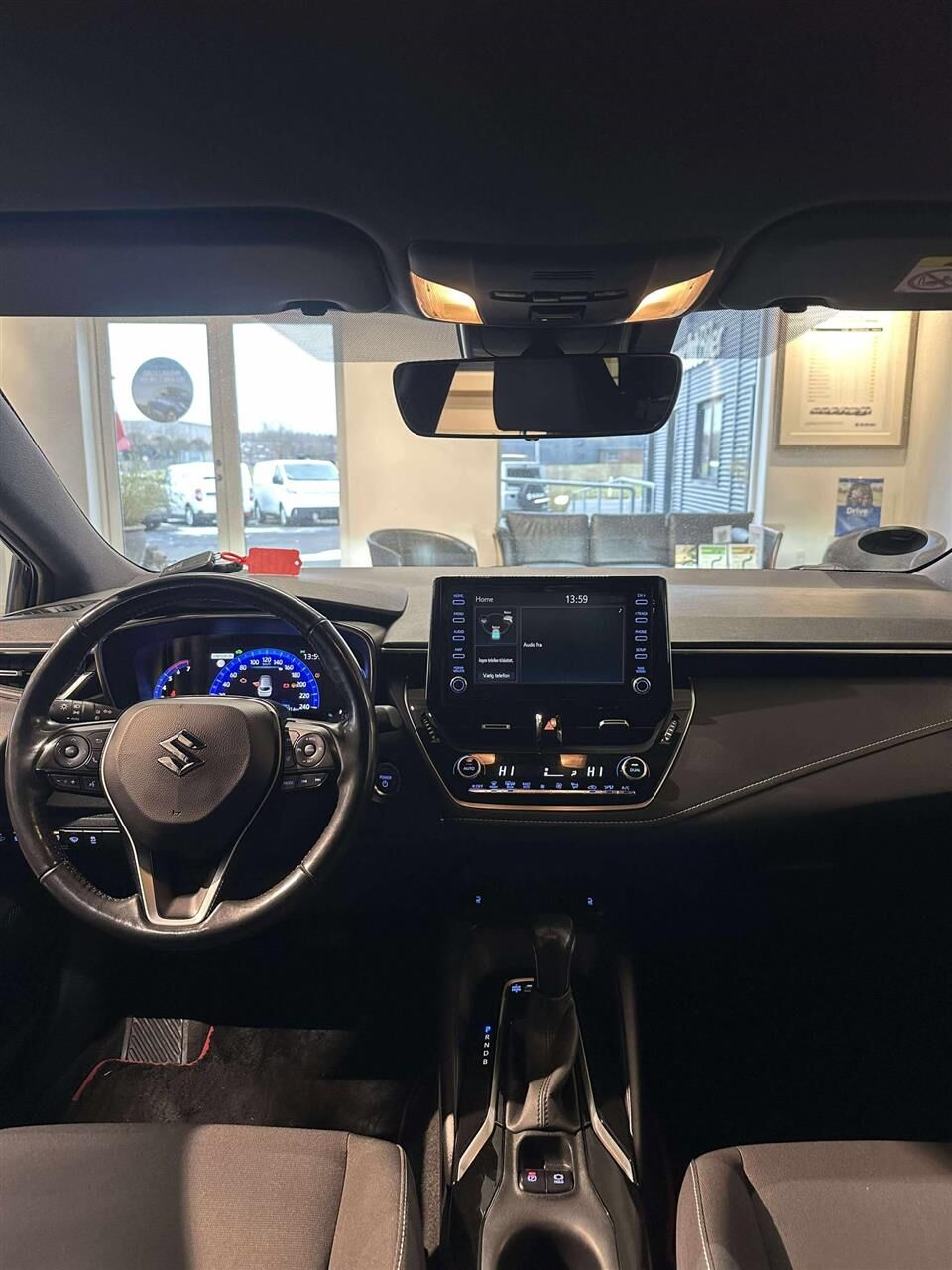 Billede af Suzuki Swace 1,8 Hybrid Active E-CVT 122HK Stc Trinl. Gear