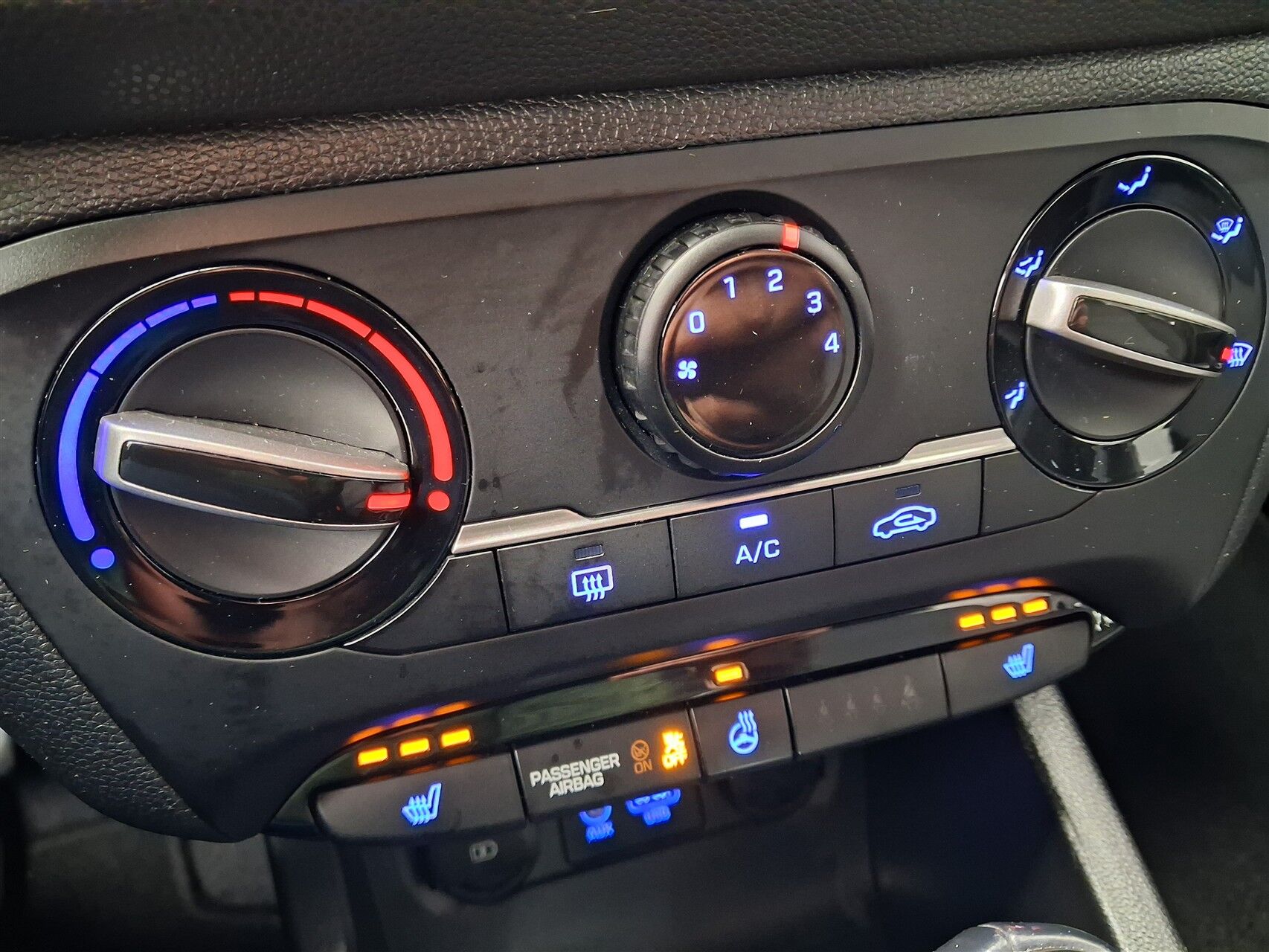 Billede af Hyundai i20 1,0 T-GDI Trend DCT 100HK 5d 7g Aut.