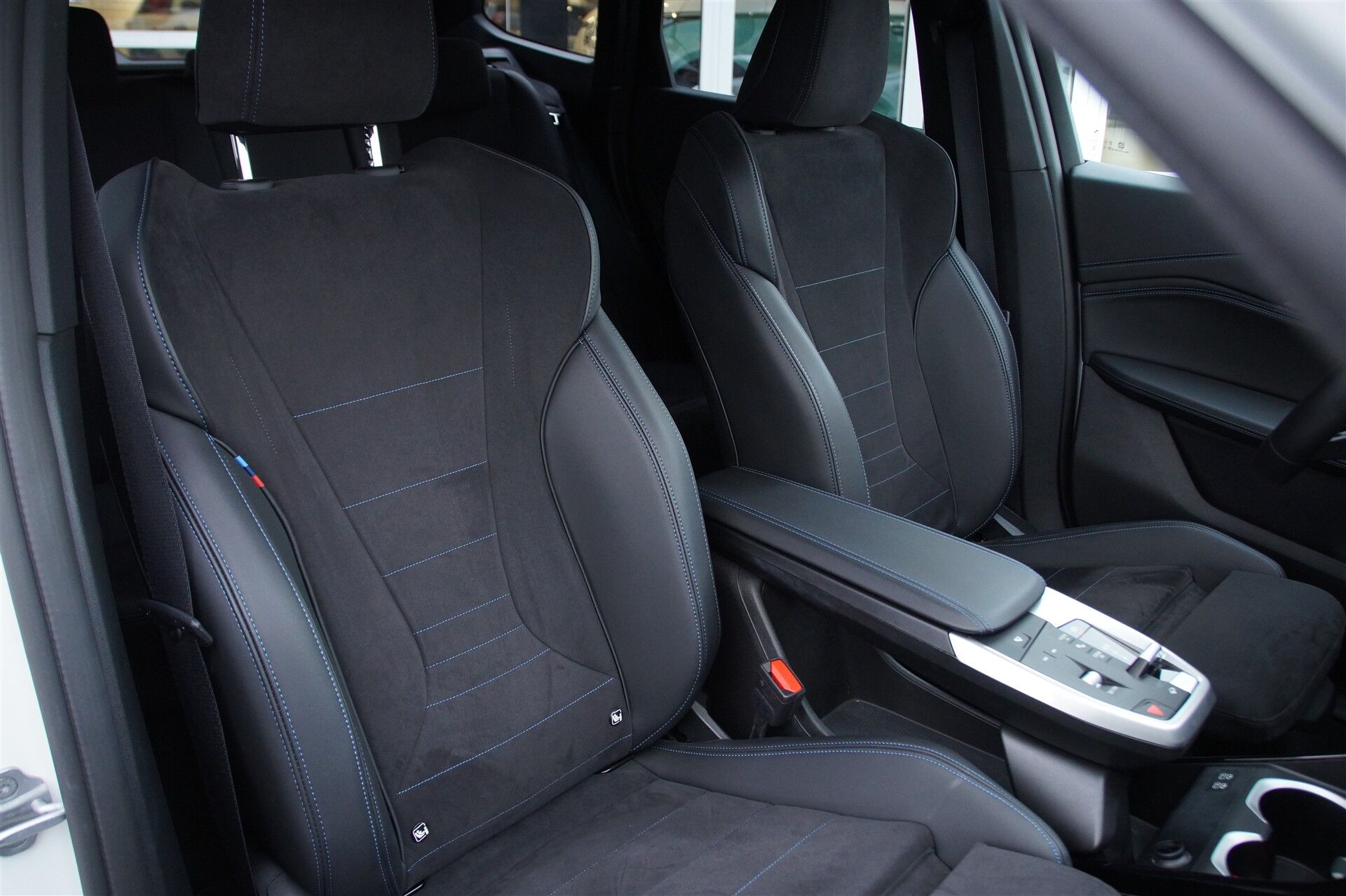 Billede af BMW iX1 eDrive20 EL M-Sport 204HK 5d Aut.