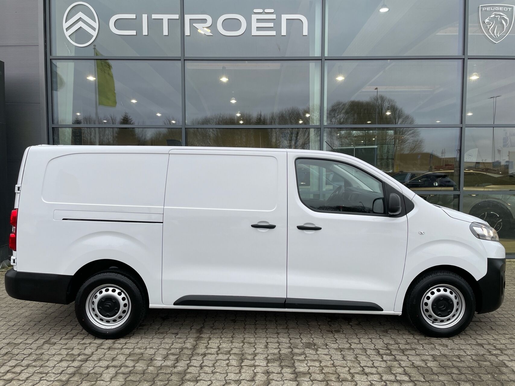 Billede af Citroën Jumpy L3 2,0 Blue HDi Baseline 145HK Van