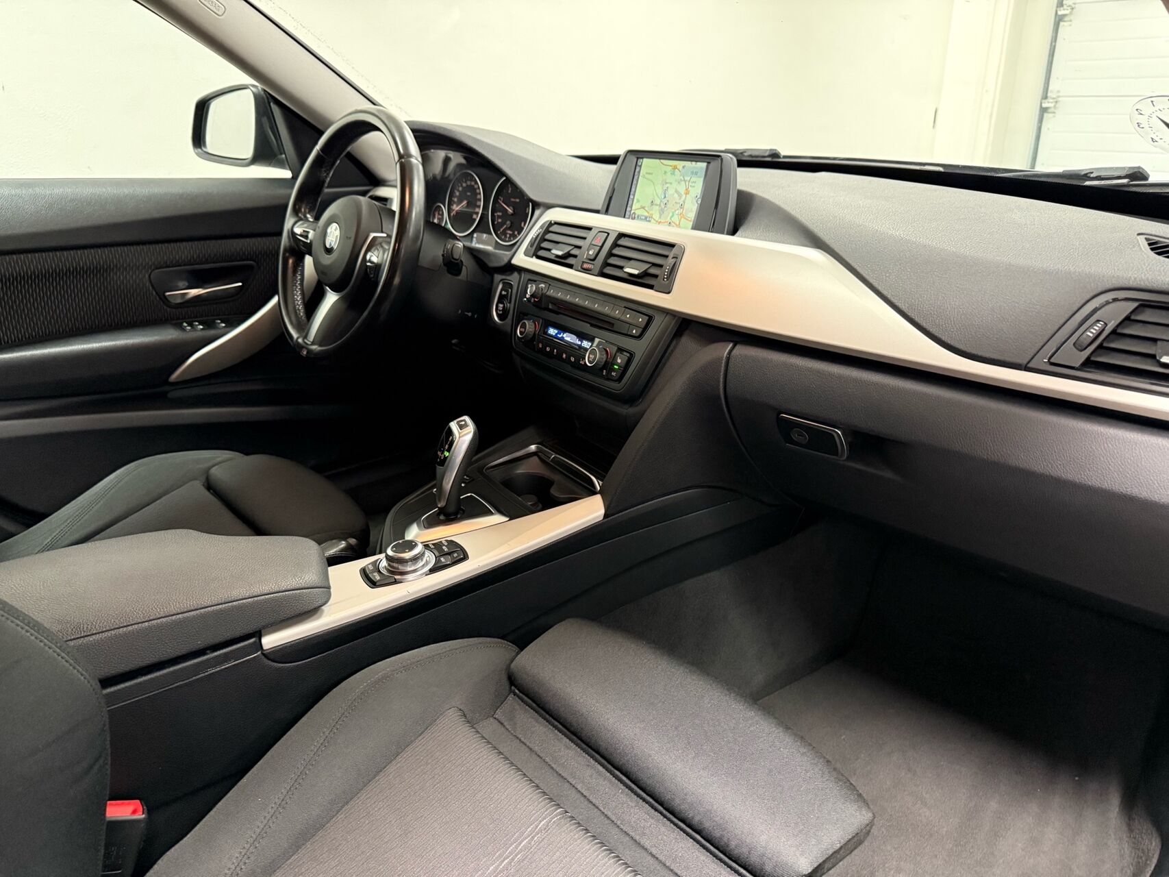 Billede af BMW 320d Gran Turismo 2,0 D Steptronic 190HK 5d 8g Aut.