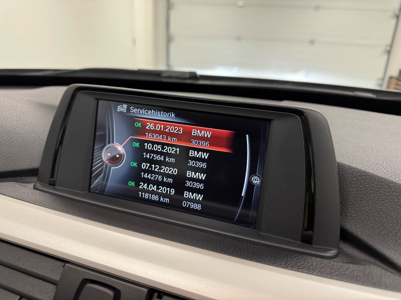 Billede af BMW 320d Gran Turismo 2,0 D Steptronic 190HK 5d 8g Aut.