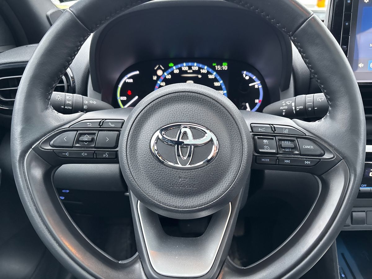 Billede af Toyota Yaris Cross 1,5 Hybrid Style Bi-tone Technology Plus 116HK 5d Trinl. Gear