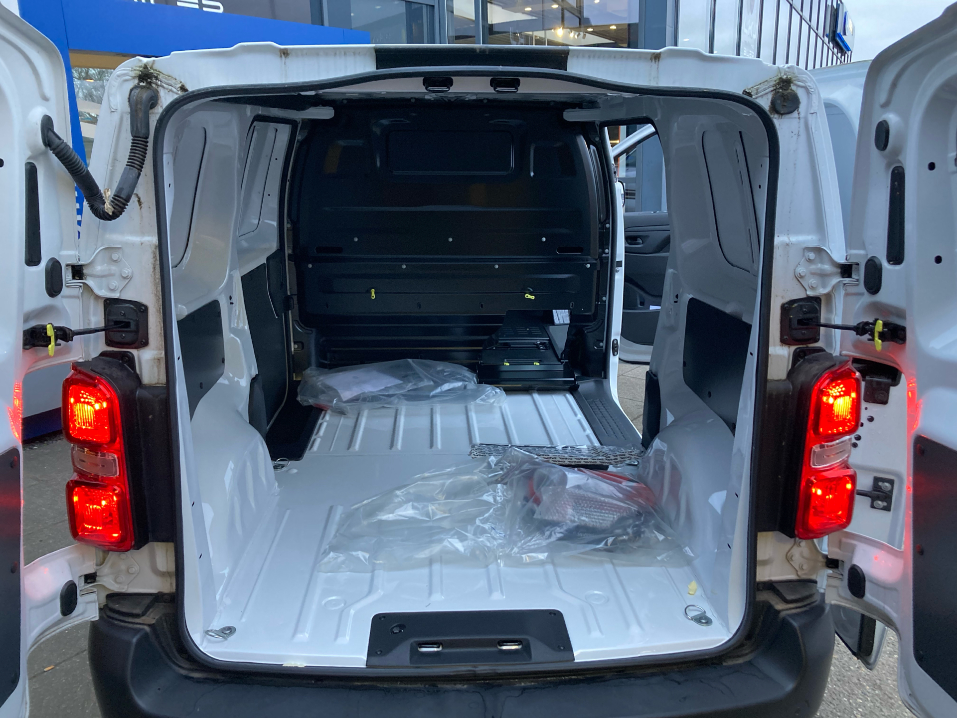 Billede af Citroën e-Jumpy L2 EL Baseline 136HK Van Aut.