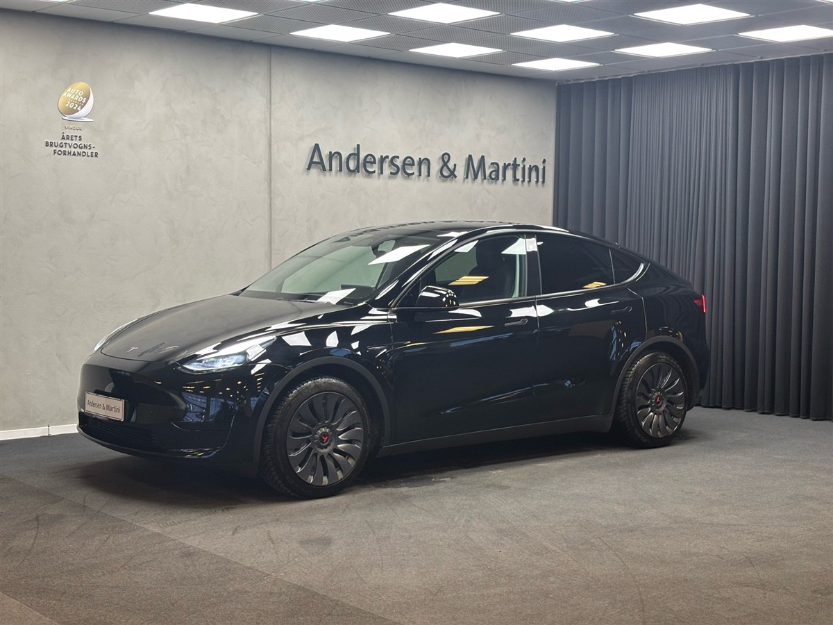 Tesla Model Y EL RWD 299HK 5d Aut. på lager