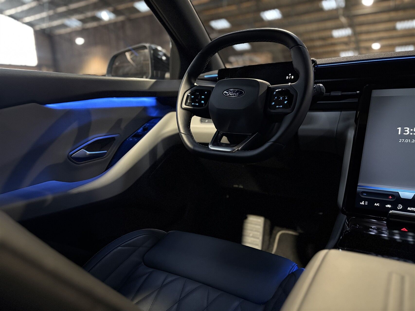 Billede af Ford Explorer EL UR Premium AWD 340HK 5d Aut.