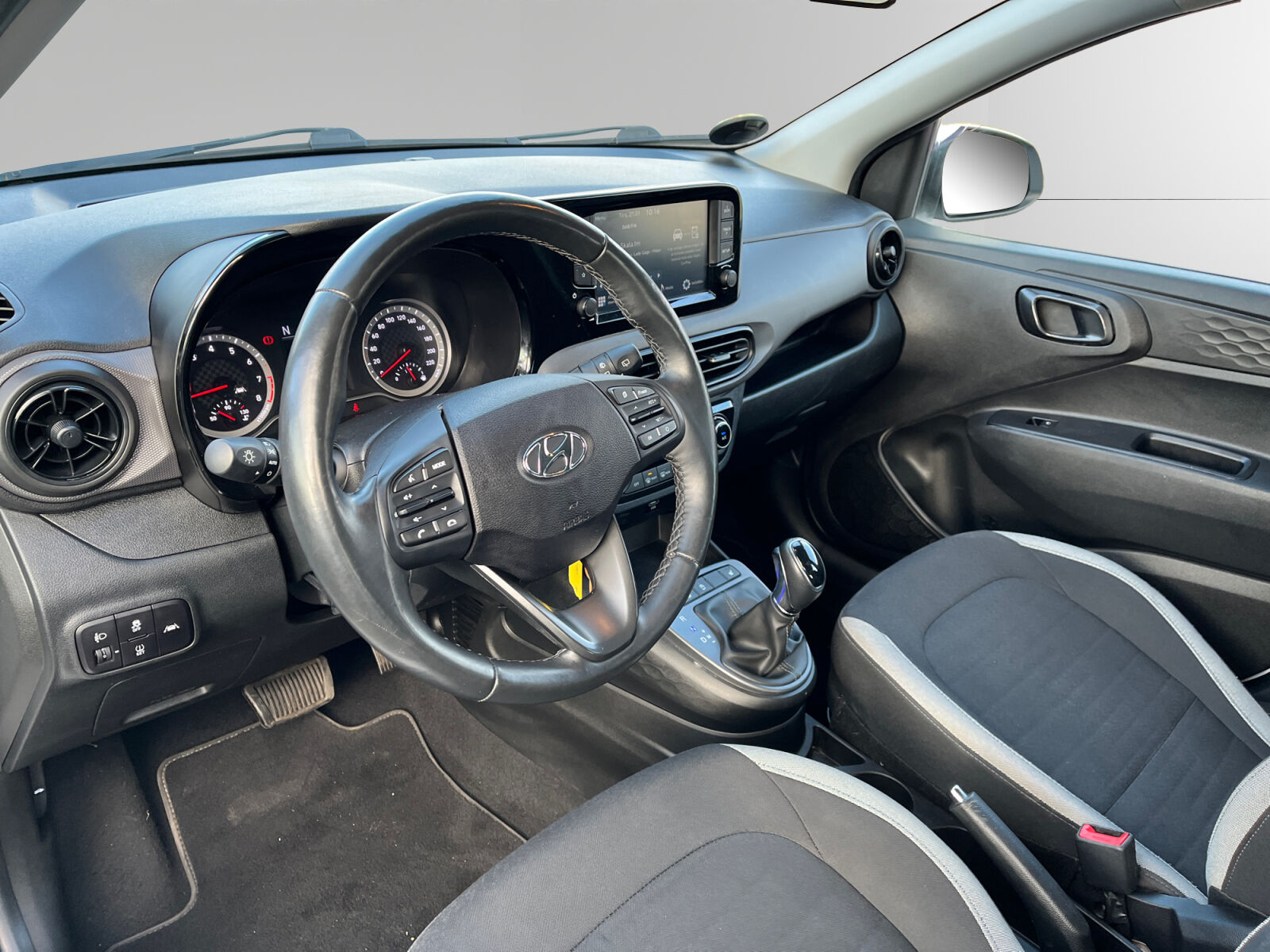 Billede af Hyundai i10 1,0 Advanced AMT 67HK 5d Aut.