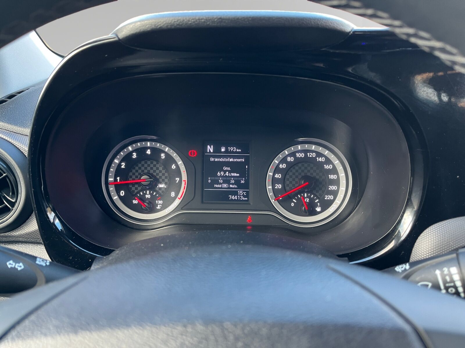 Billede af Hyundai i10 1,0 Advanced AMT 67HK 5d Aut.