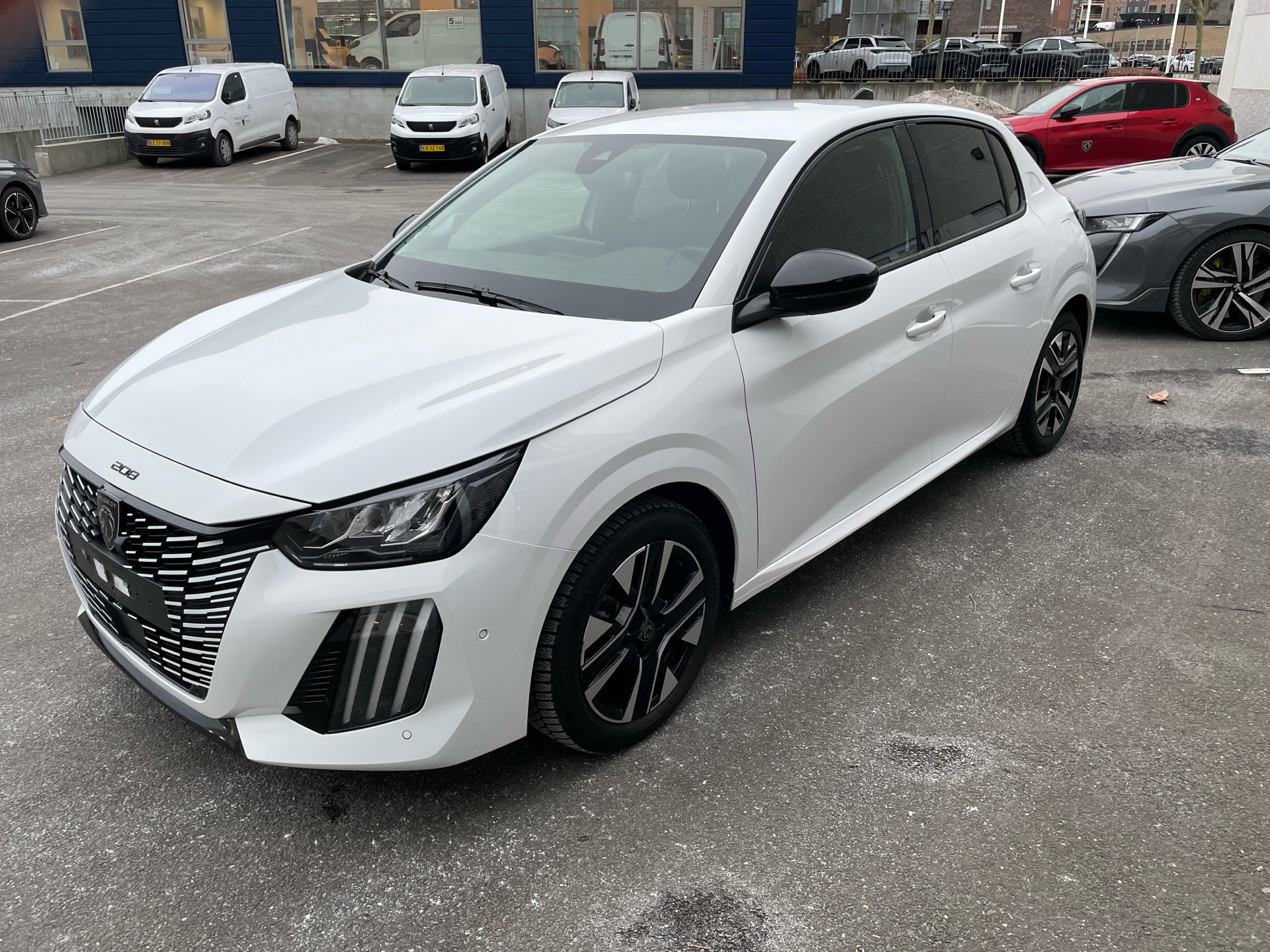 Billede af Peugeot 208 1,2 PureTech Allure+ 100HK 5d 6g