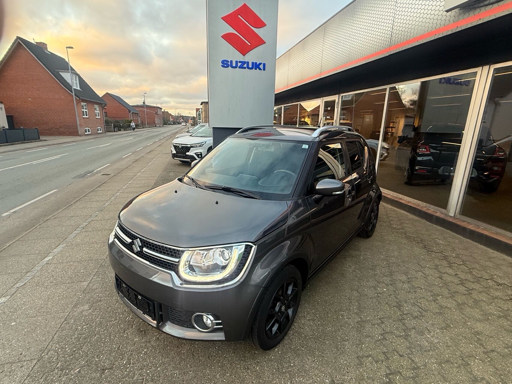 Billede af Suzuki Ignis 1,2 Dualjet  Mild hybrid Adventure Hybrid 90HK 5d