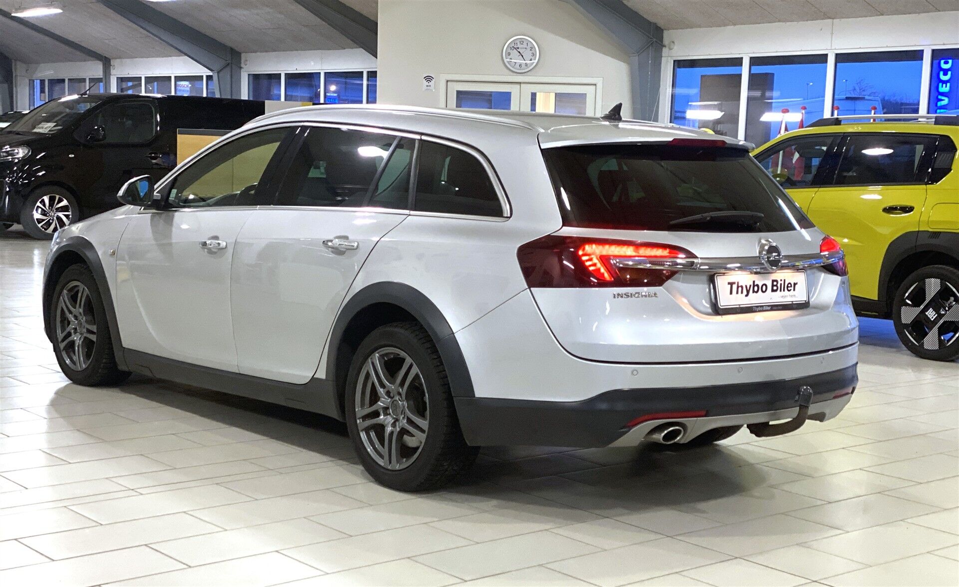 Billede af Opel Insignia Country Tourer 2,0 CDTI Cosmo 4x4 170HK Stc 6g Aut.