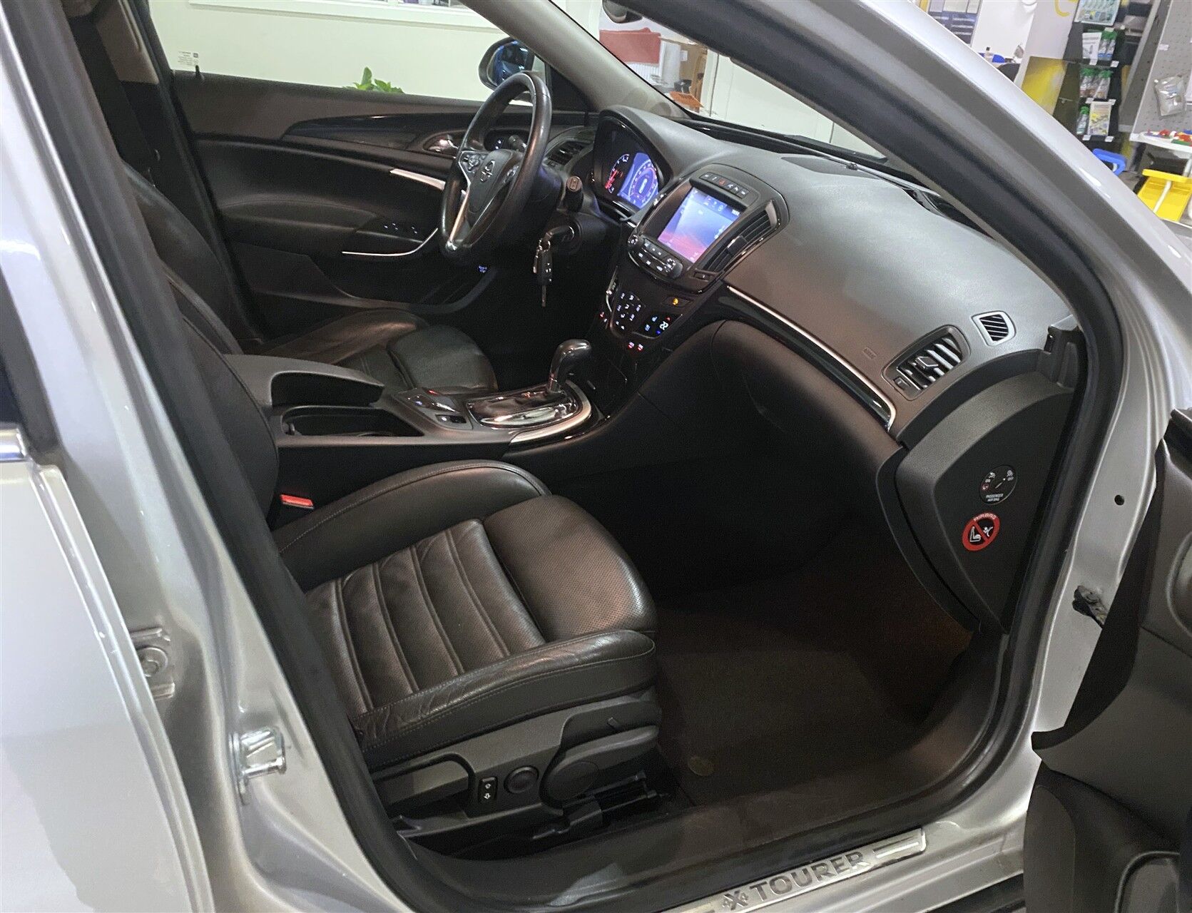 Billede af Opel Insignia Country Tourer 2,0 CDTI Cosmo 4x4 170HK Stc 6g Aut.