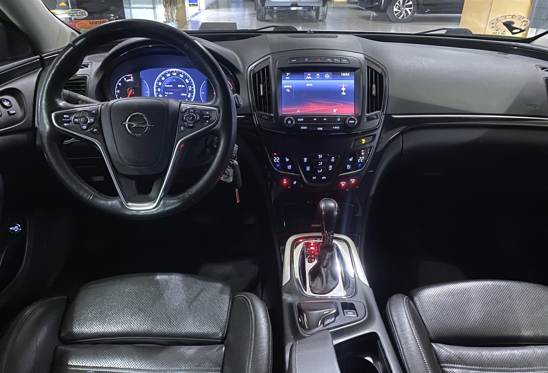 Billede af Opel Insignia Country Tourer 2,0 CDTI Cosmo 4x4 170HK Stc 6g Aut.