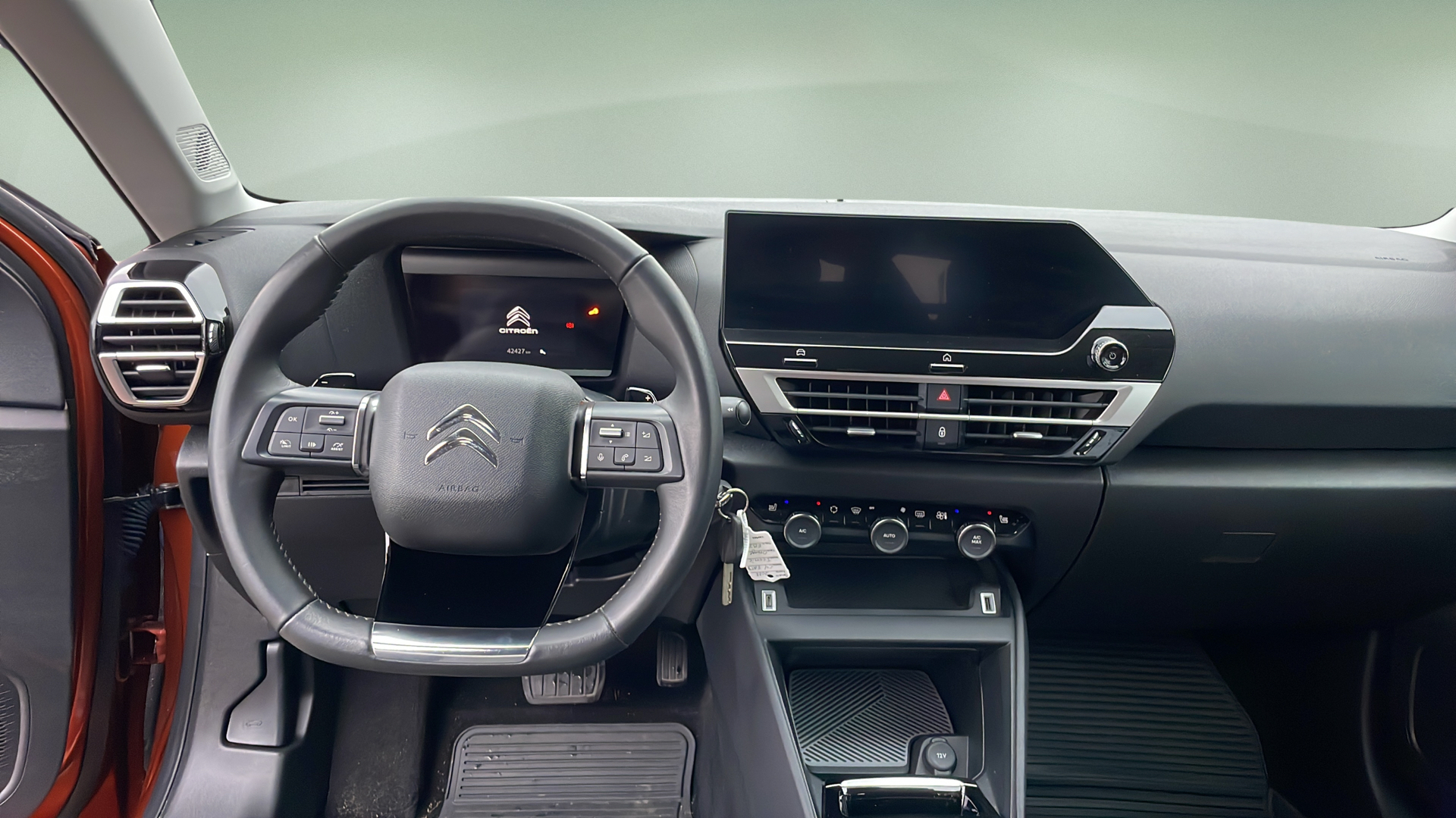 Billede af Citroën C4 1,2 PureTech Iconic EAT8 130HK 5d 8g Aut.