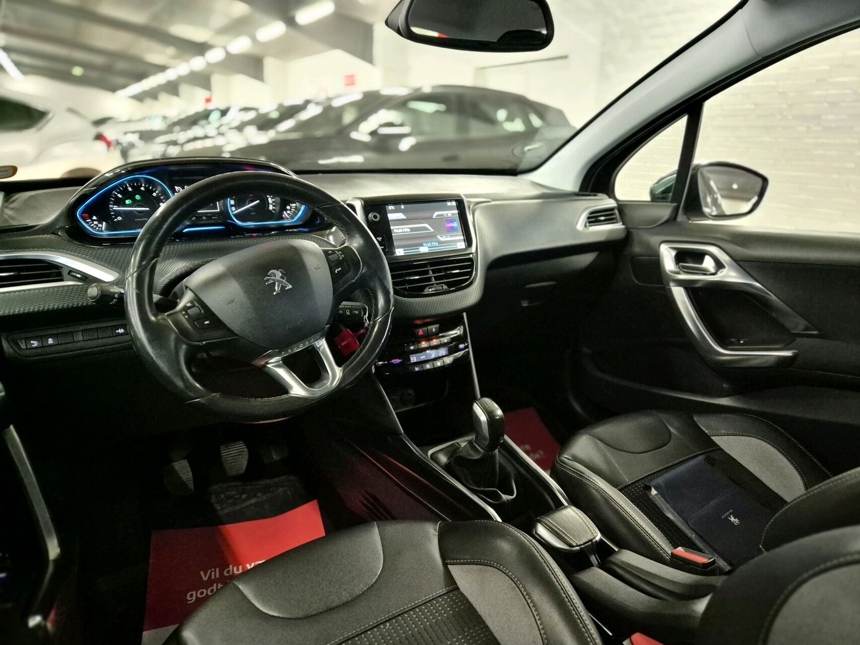 Billede af Peugeot 2008 1,2 VTi Allure 82HK