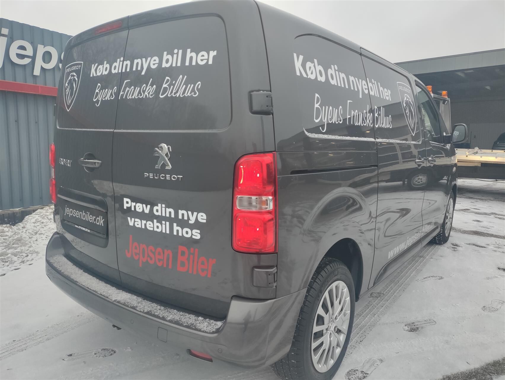 Billede af Peugeot Expert L2 2,0 BlueHDi Premium EAT8 144HK Van 8g Aut.