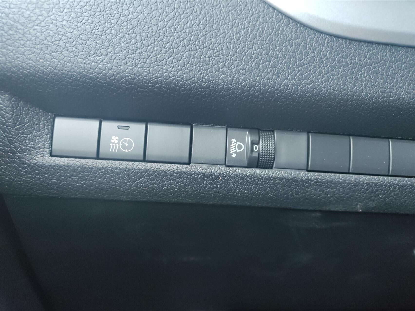 Billede af Peugeot Expert L2 2,0 BlueHDi Premium EAT8 144HK Van 8g Aut.