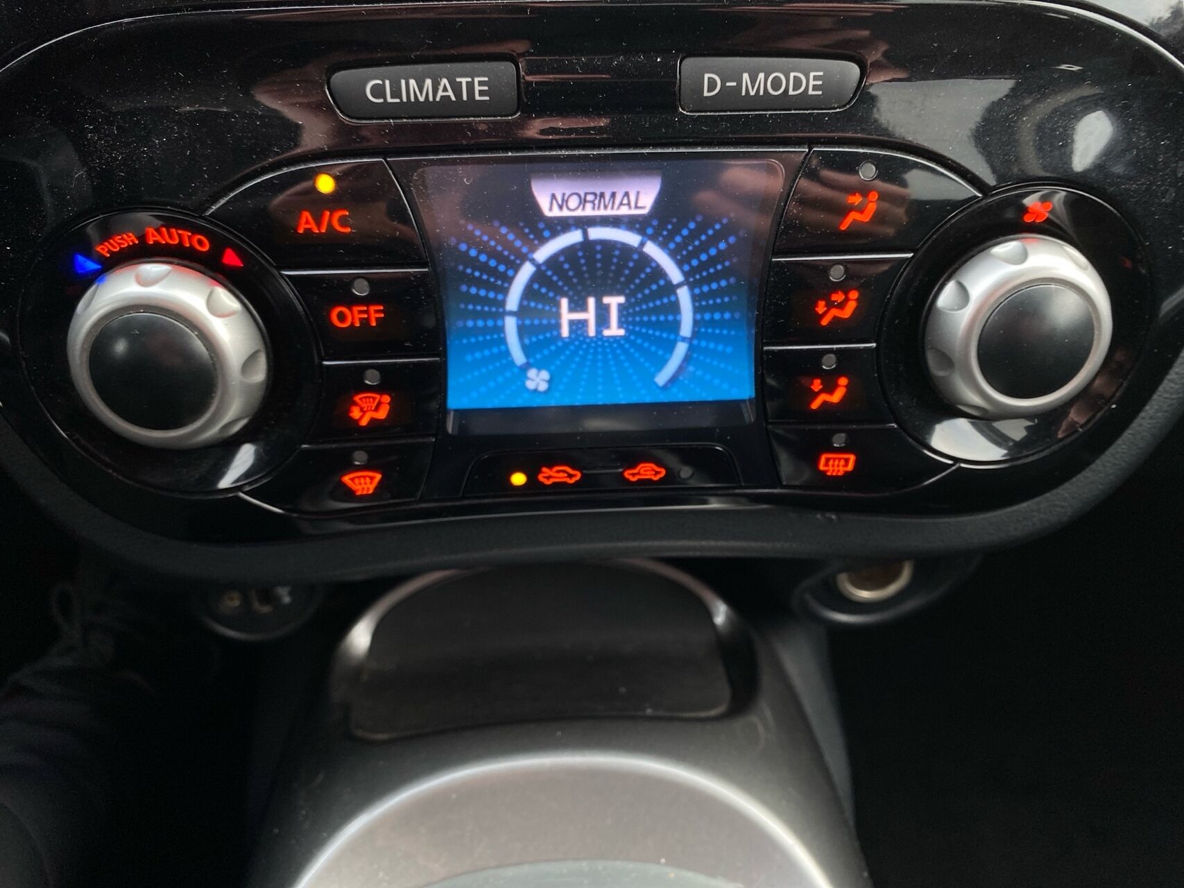 Billede af Nissan Juke 1,5 DCi Acenta 4x2 110HK 5d 6g