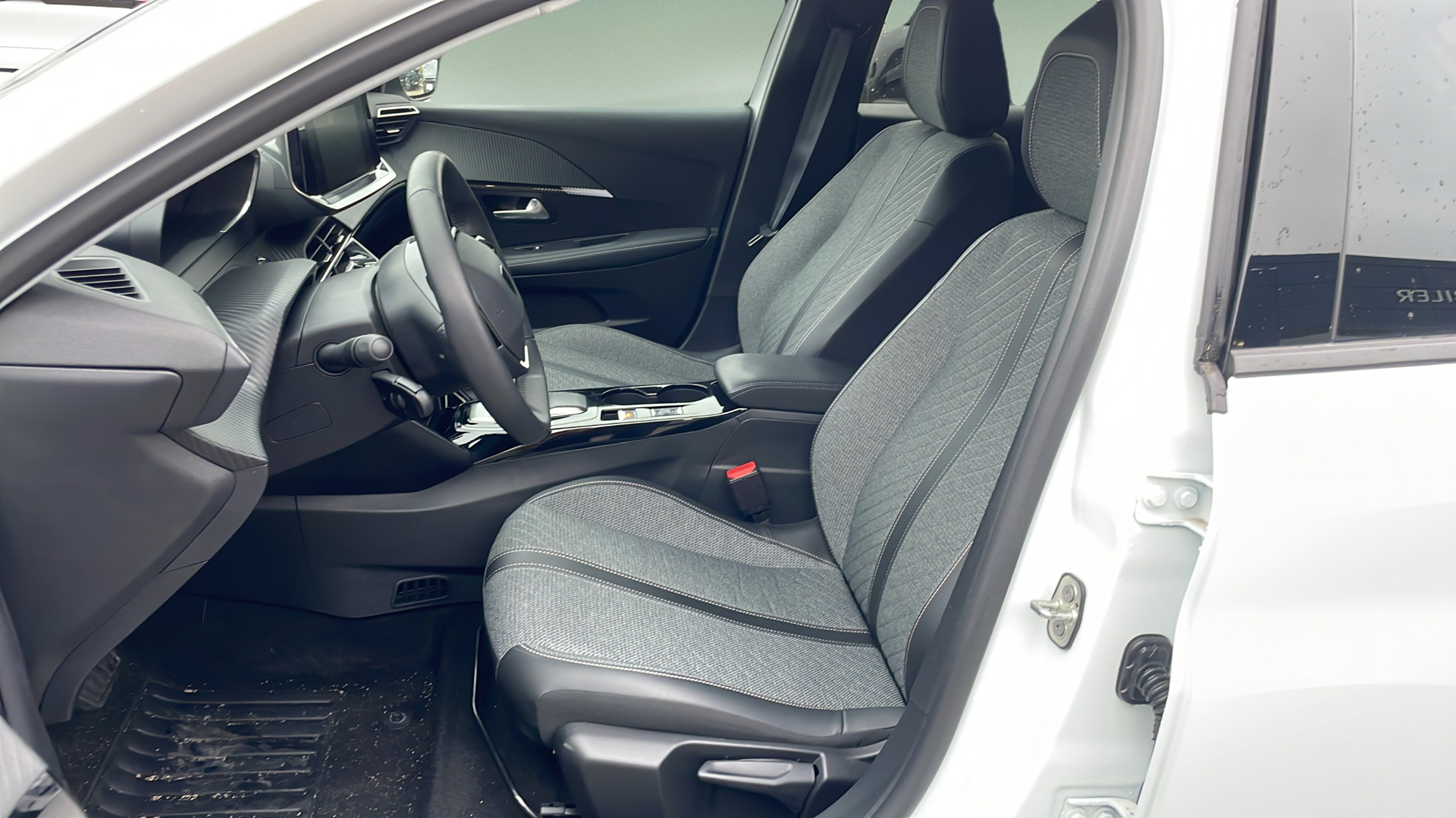 Billede af Peugeot e-208 EL Allure 136HK 5d Aut.