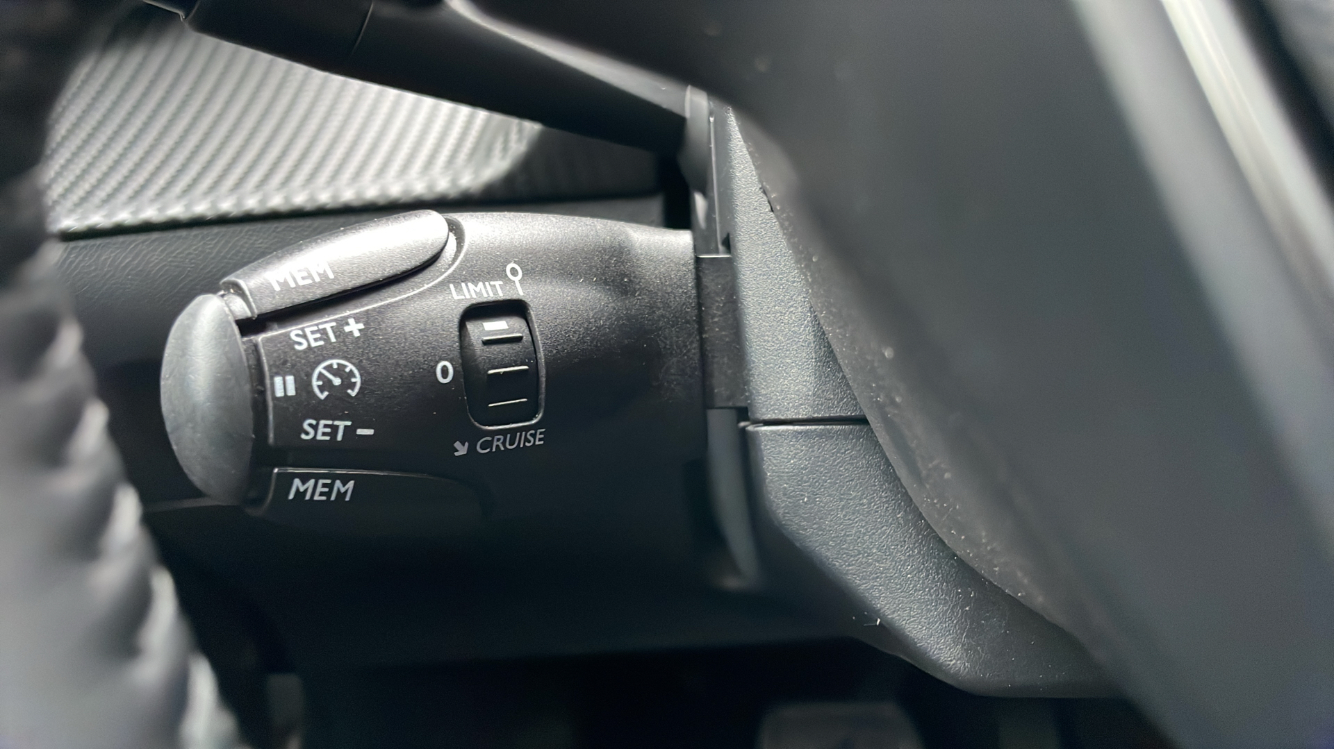 Billede af Peugeot e-208 EL Allure 136HK 5d Aut.