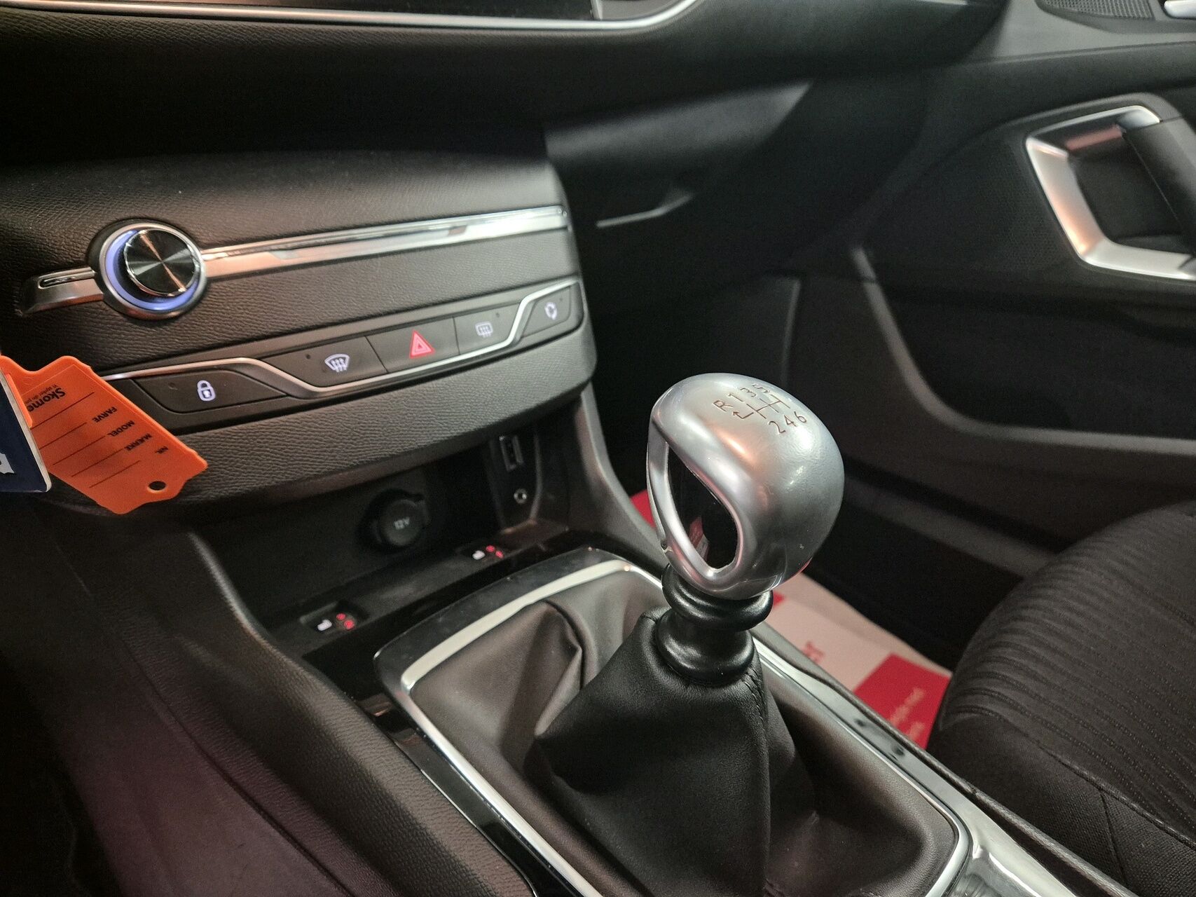 Billede af Peugeot 308 SW 1,6 BlueHDi Active Mix 120HK Stc 6g