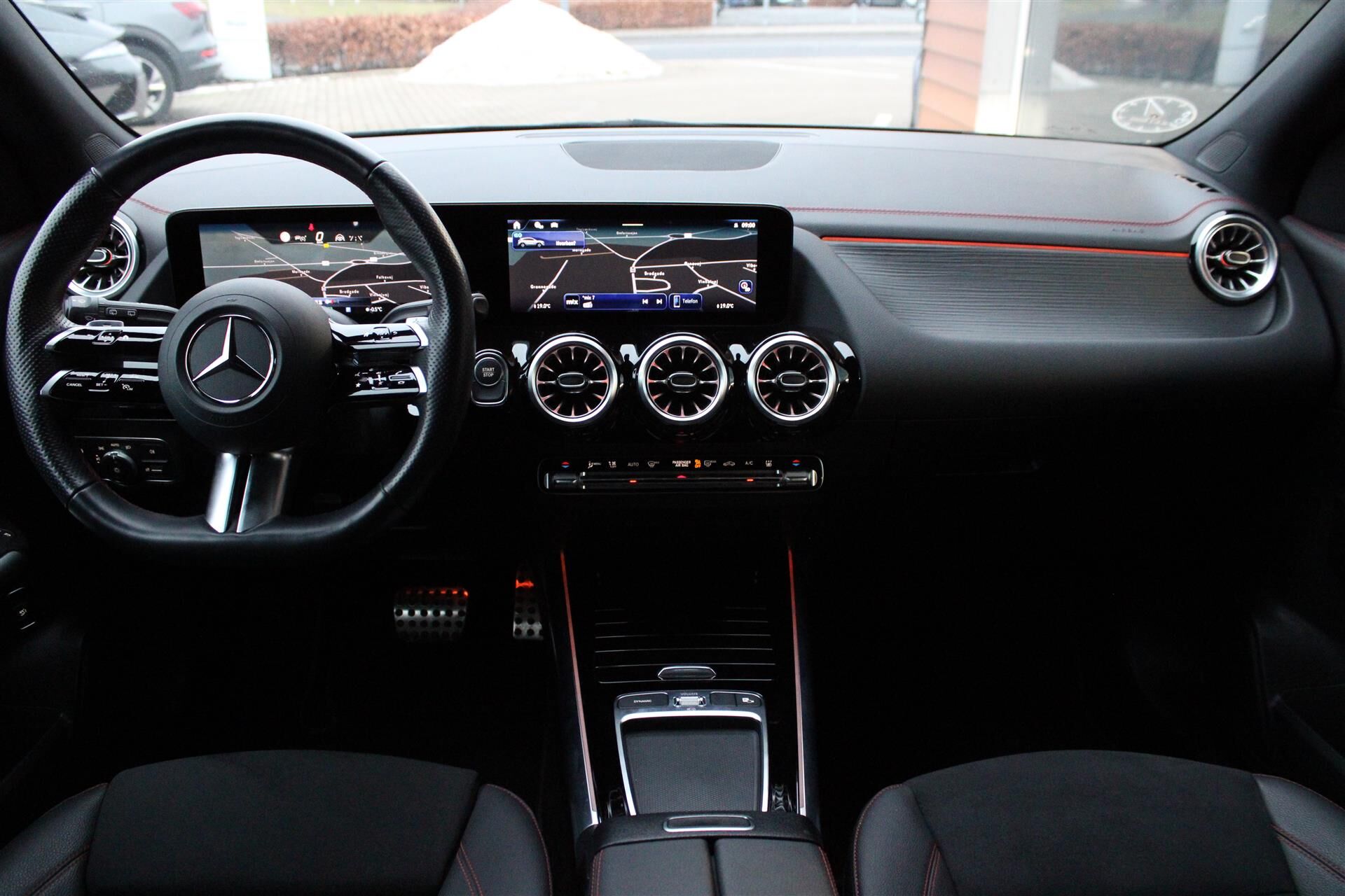 Billede af Mercedes-Benz EQA 250+ EL AMG Advance 190HK 5d Aut.