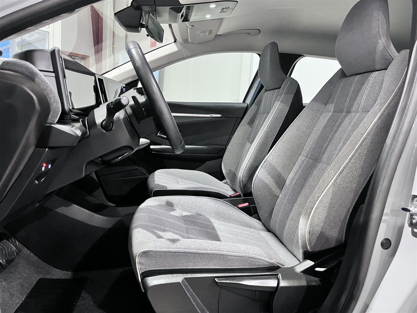 Billede af Renault Mégane E-TECH Equilibre 220HK 5d Aut.