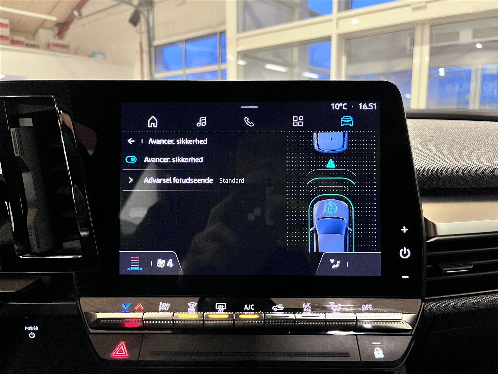 Billede af Renault Mégane E-TECH Equilibre 220HK 5d Aut.