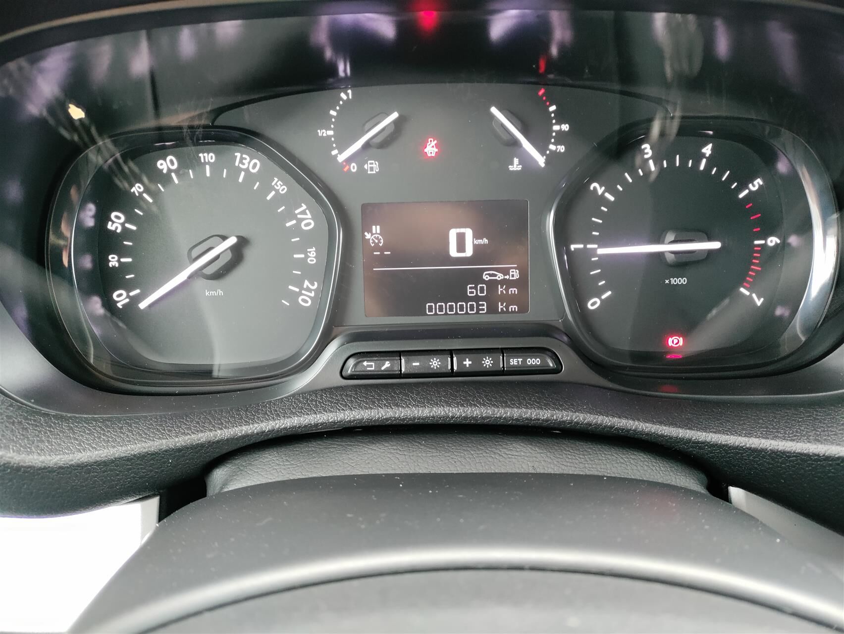 Billede af Peugeot Expert L3 2,0 BlueHDi Premium Pro 144HK Van 6g