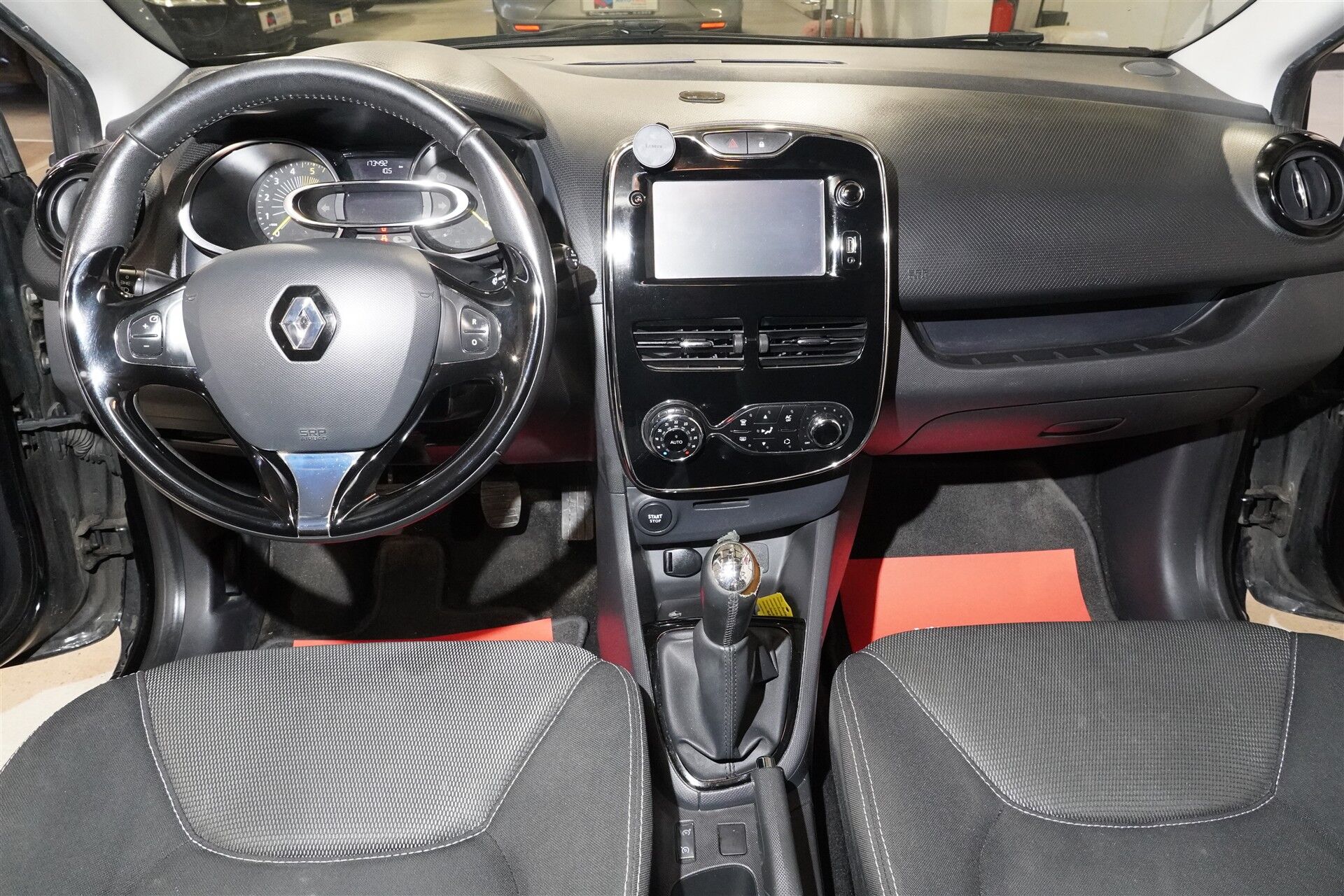 Billede af Renault Clio Sport Tourer 1,5 DCI Expression 75HK Stc