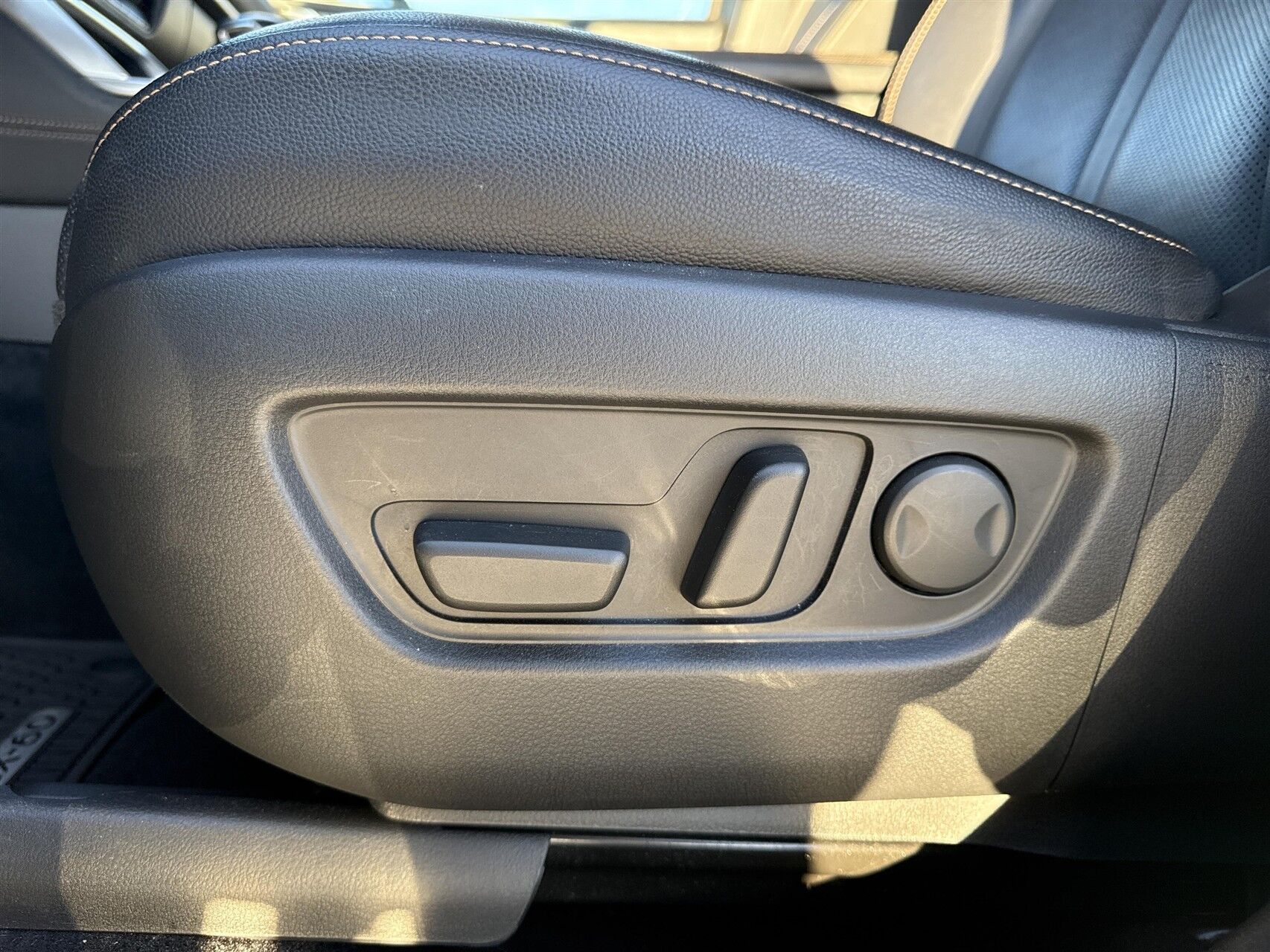 Billede af Mazda CX-60 2,5 e-Skyactiv  Plugin-hybrid Homura AWD 327HK 5d 8g Aut.